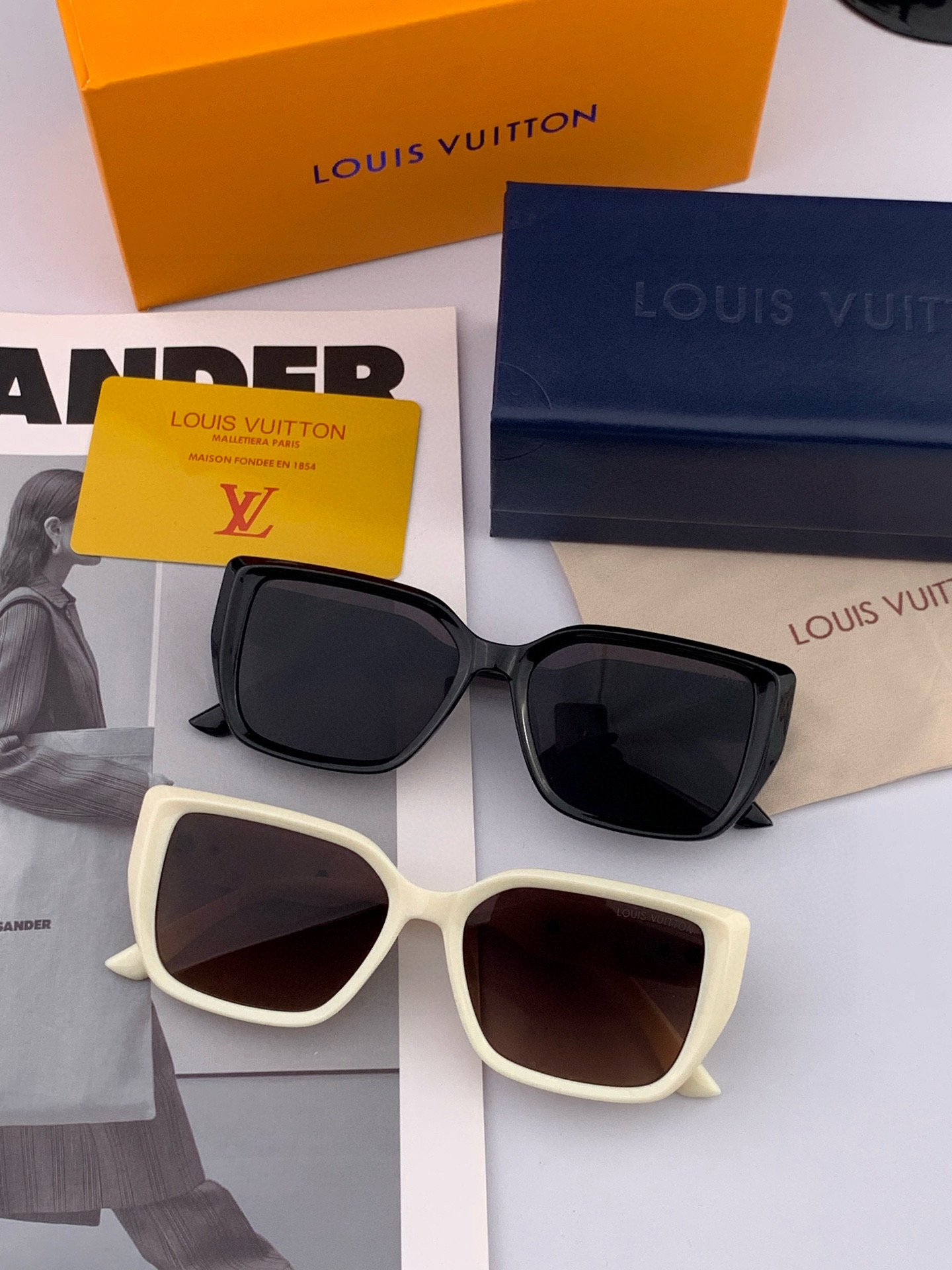 LV 2025年开春新款 潮流爆款 时尚方框太阳镜 高品质 佩戴舒适 网红潮款墨镜 型号L6221