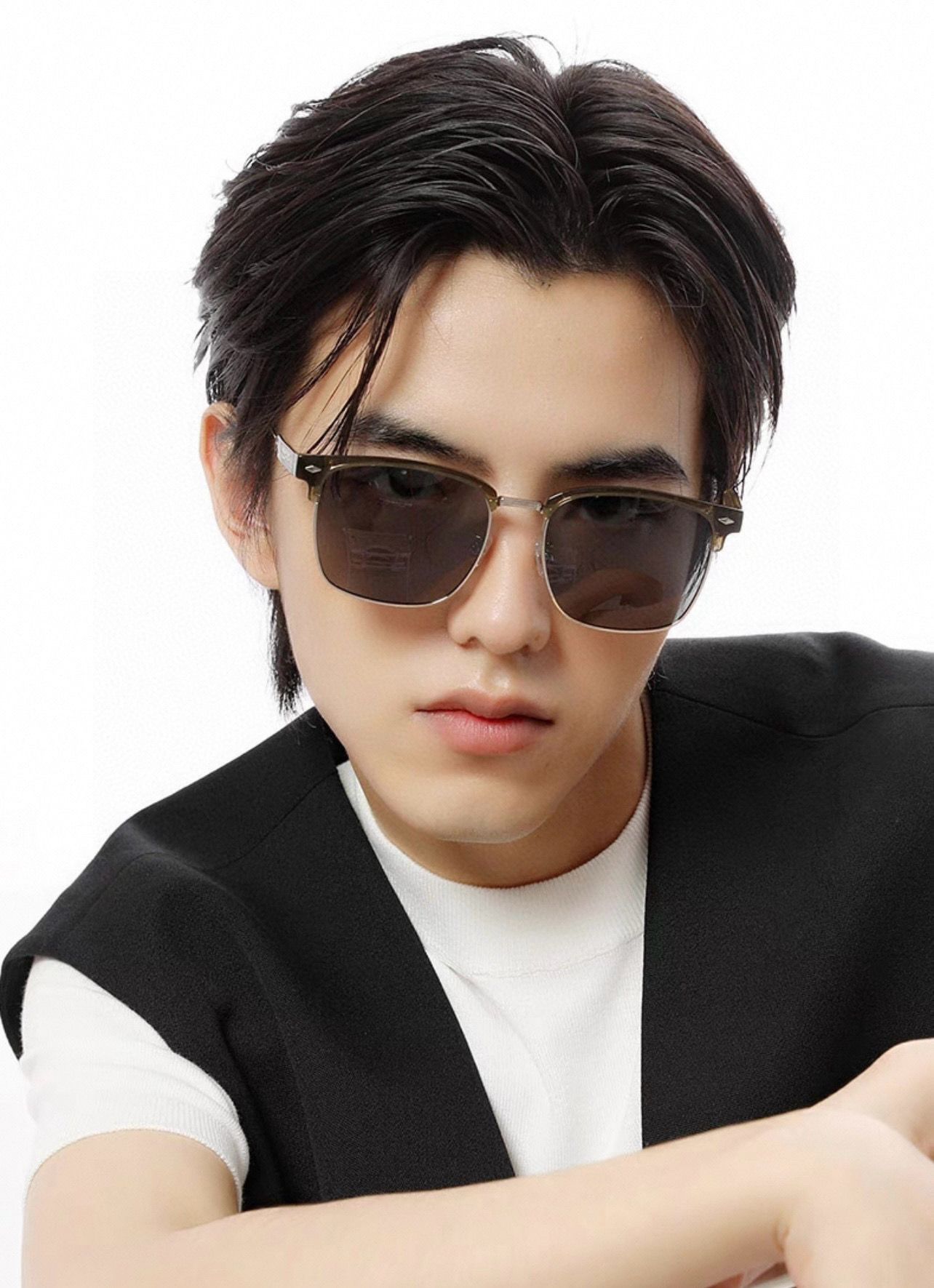 🔺 【GUCCI-偏光太阳镜】2025开春新款 潮流爆款 时尚方框偏光太阳镜 高品质 佩戴舒适 网红潮款