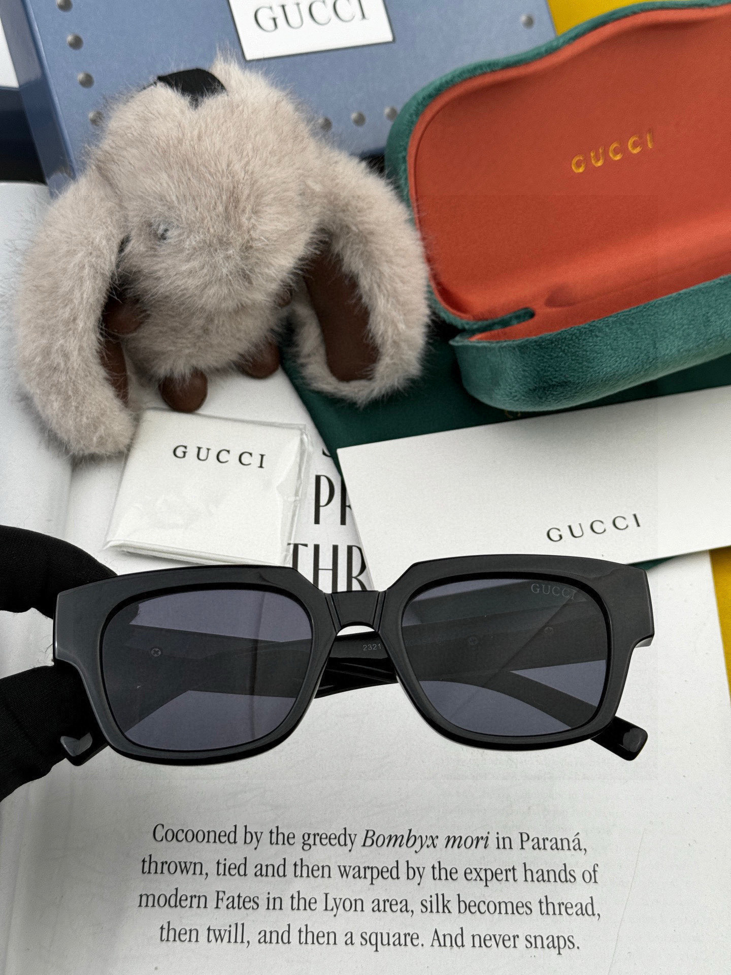 🔺 【GUCCI】2025开春新款 潮流爆款 时尚方框太阳镜 高品质 佩戴舒适 网红潮款墨镜 型号：G1