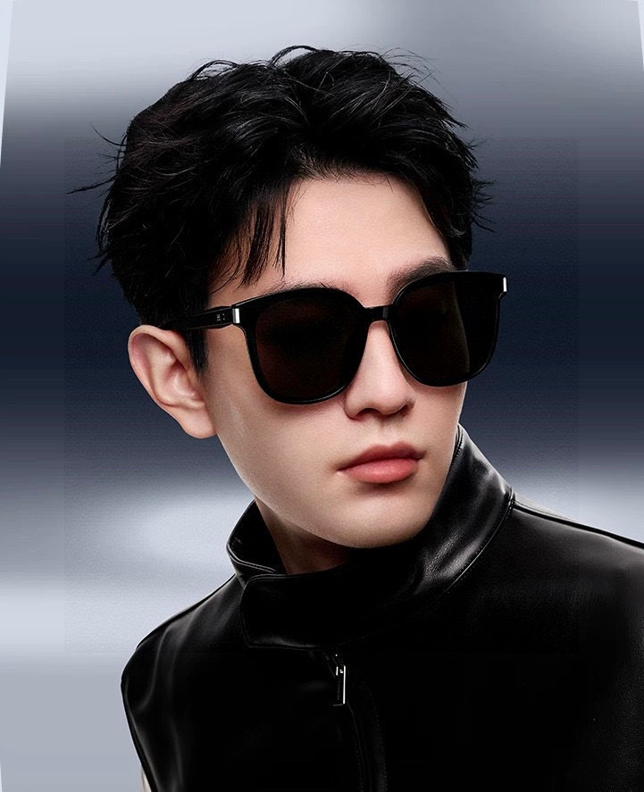 超好看 潮酷【GUCCI】古驰 新款款太阳镜以独特魅力和前卫风格诠释春夏最新眼镜，以方框设计，中梁连体质