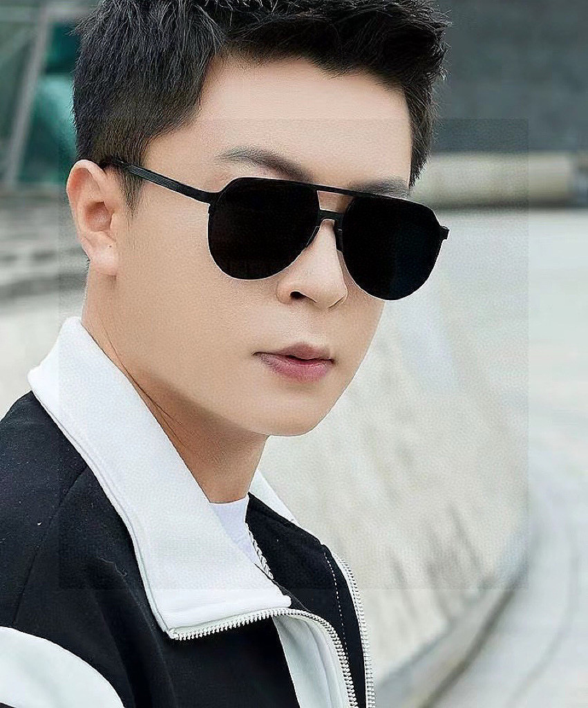 ♦️ GUCCI 2025新款男女情侣款太阳镜多边形墨镜iP电镀永不褪色 超轻超有弹性整幅眼镜无螺丝重要