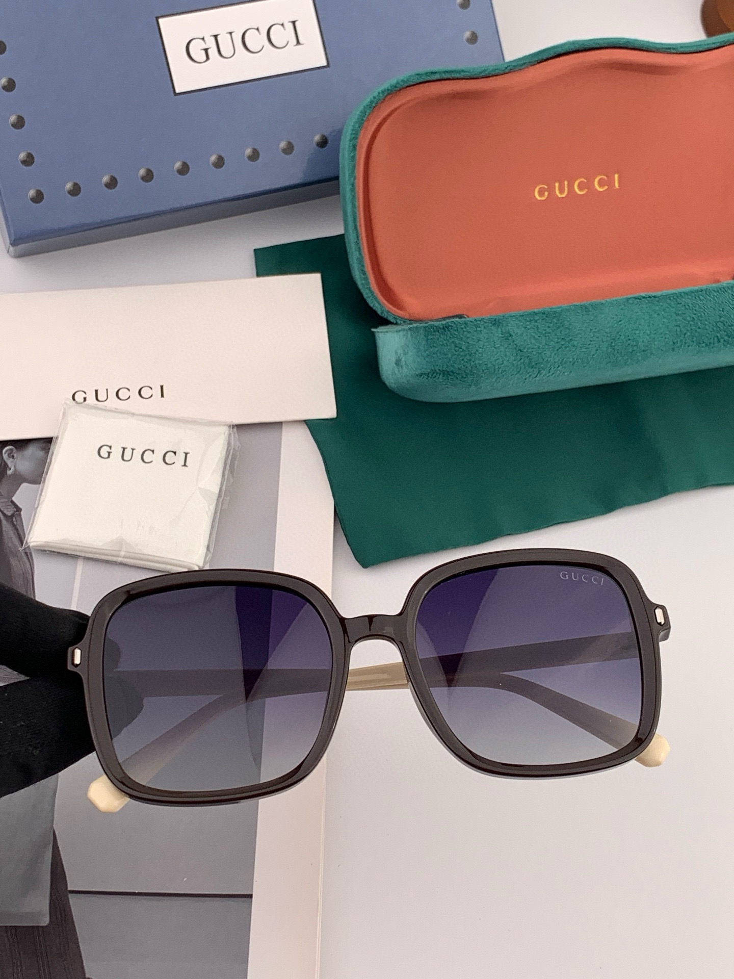 🔺GUCCI🔻古驰 GG方框太阳镜 完美品质 🎓独特设计 适合各种脸型 亮相时装周 超时尚百搭 实物精致