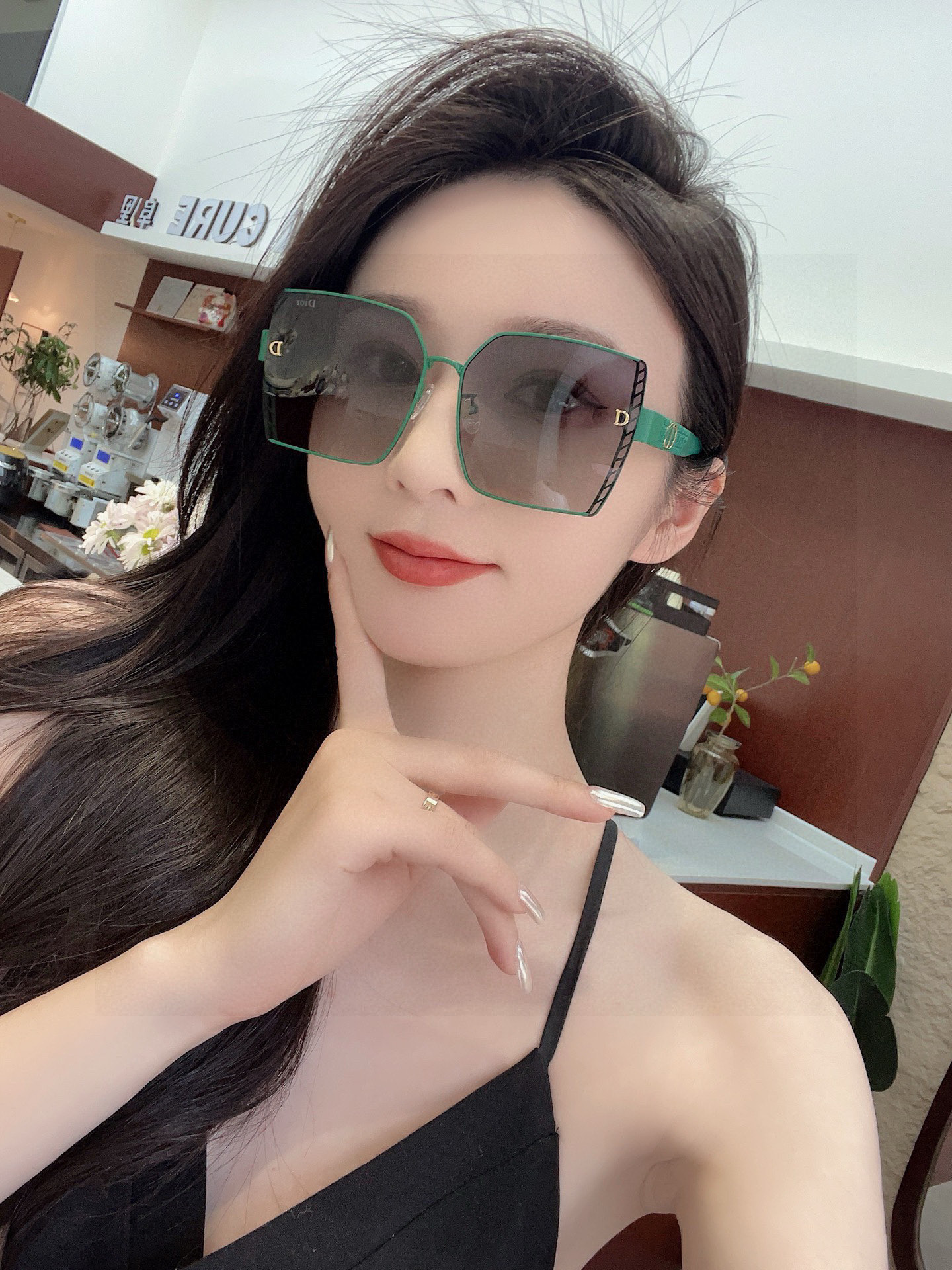 🔺 【DIOR-迪奥】2025开春新款 潮流爆款 时尚方框偏光太阳镜 高品质 佩戴舒适 网红潮款墨镜 女