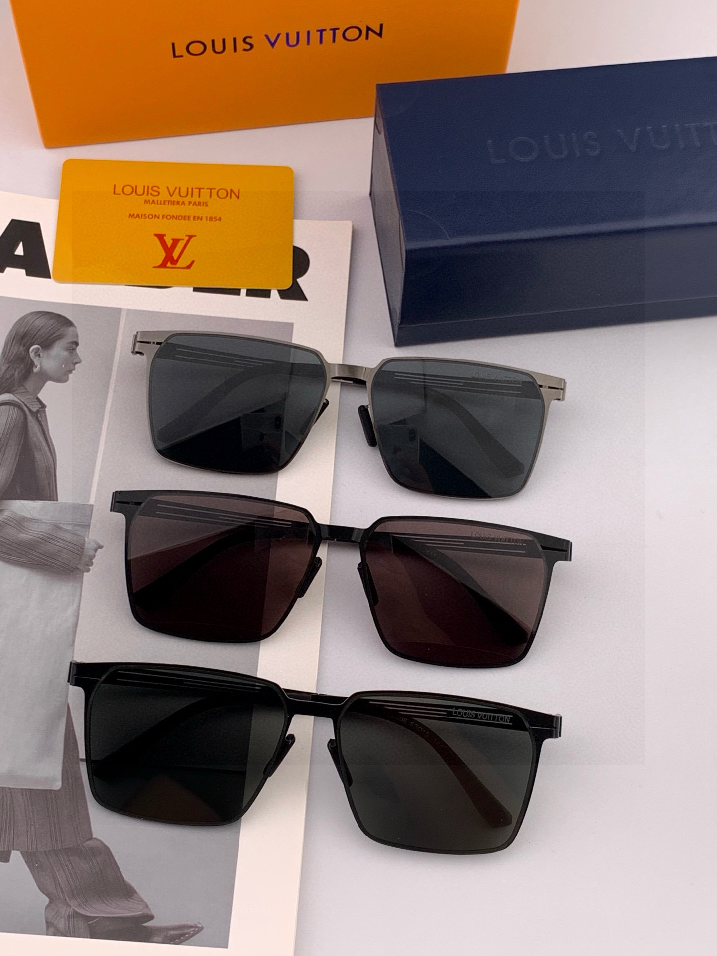 ♦️LV 2025新款男女情侣款太阳镜多边形墨镜iP电镀永不褪色 超轻超有弹性整幅眼镜无螺丝重要的是压不