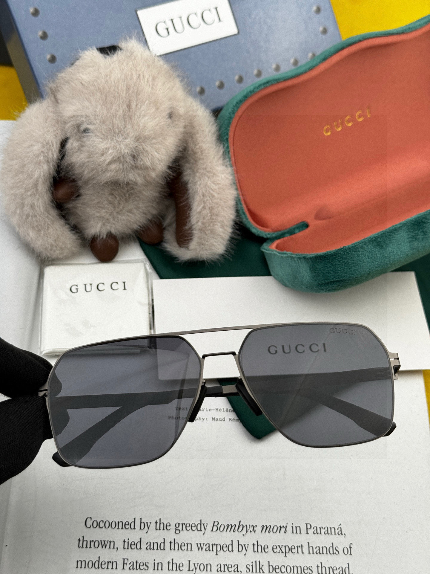 ♦️GUCCI 2025新款男女情侣款太阳镜多边形墨镜iP电镀永不褪色 超轻超有弹性整幅眼镜无螺丝重要的