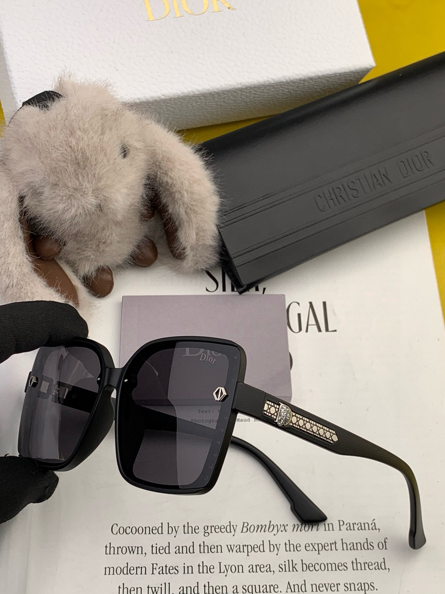 🔺 【DIOR-迪奥】2025开春新款 潮流爆款 时尚方框偏光太阳镜 高品质 佩戴舒适 网红潮款墨镜 型