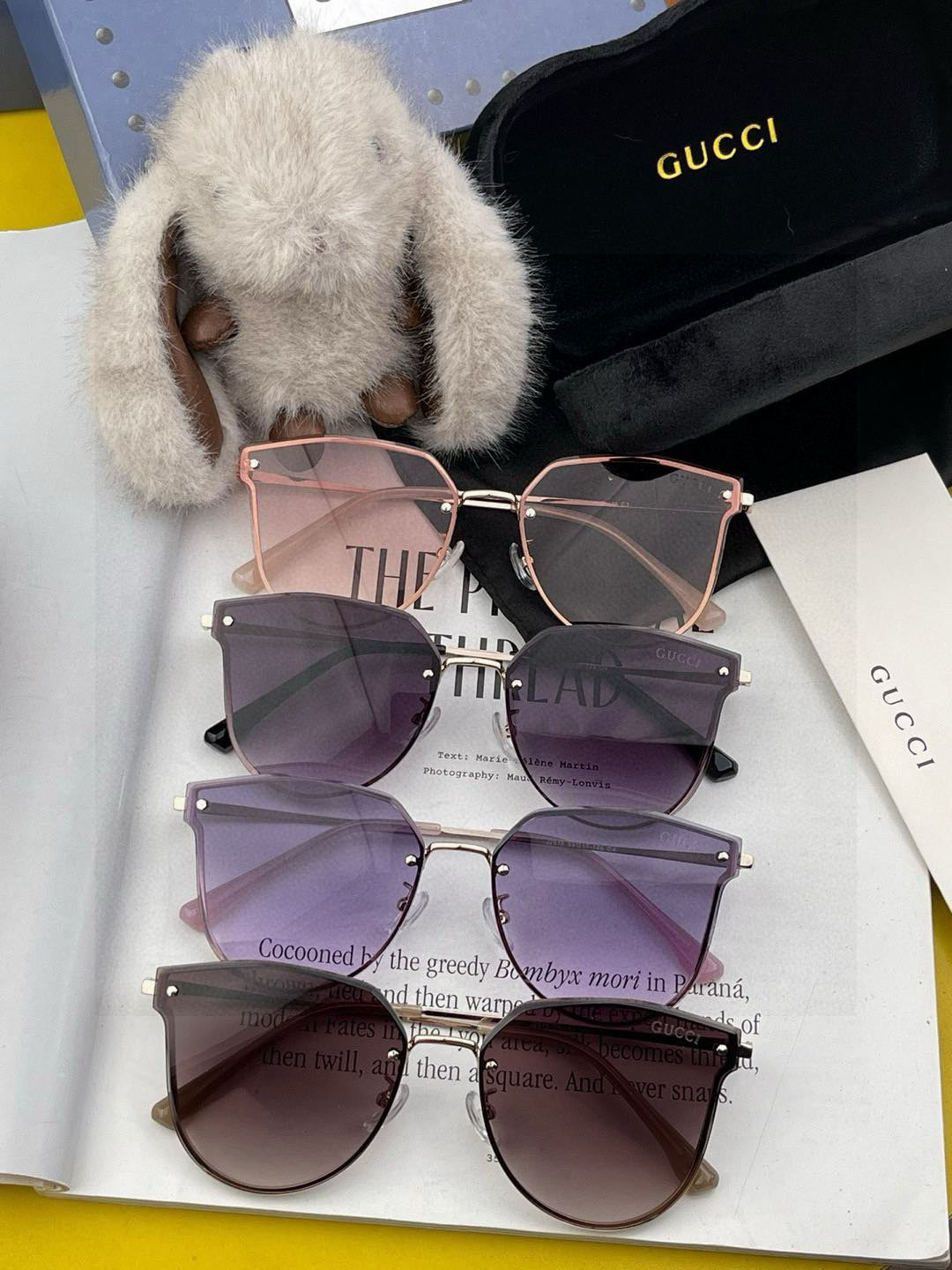 GUCCI 2025开春新款 最新款无框太阳镜 各路网红纷纷带起气场满分‼️ 俏皮甜美.上脸效果更佳.金