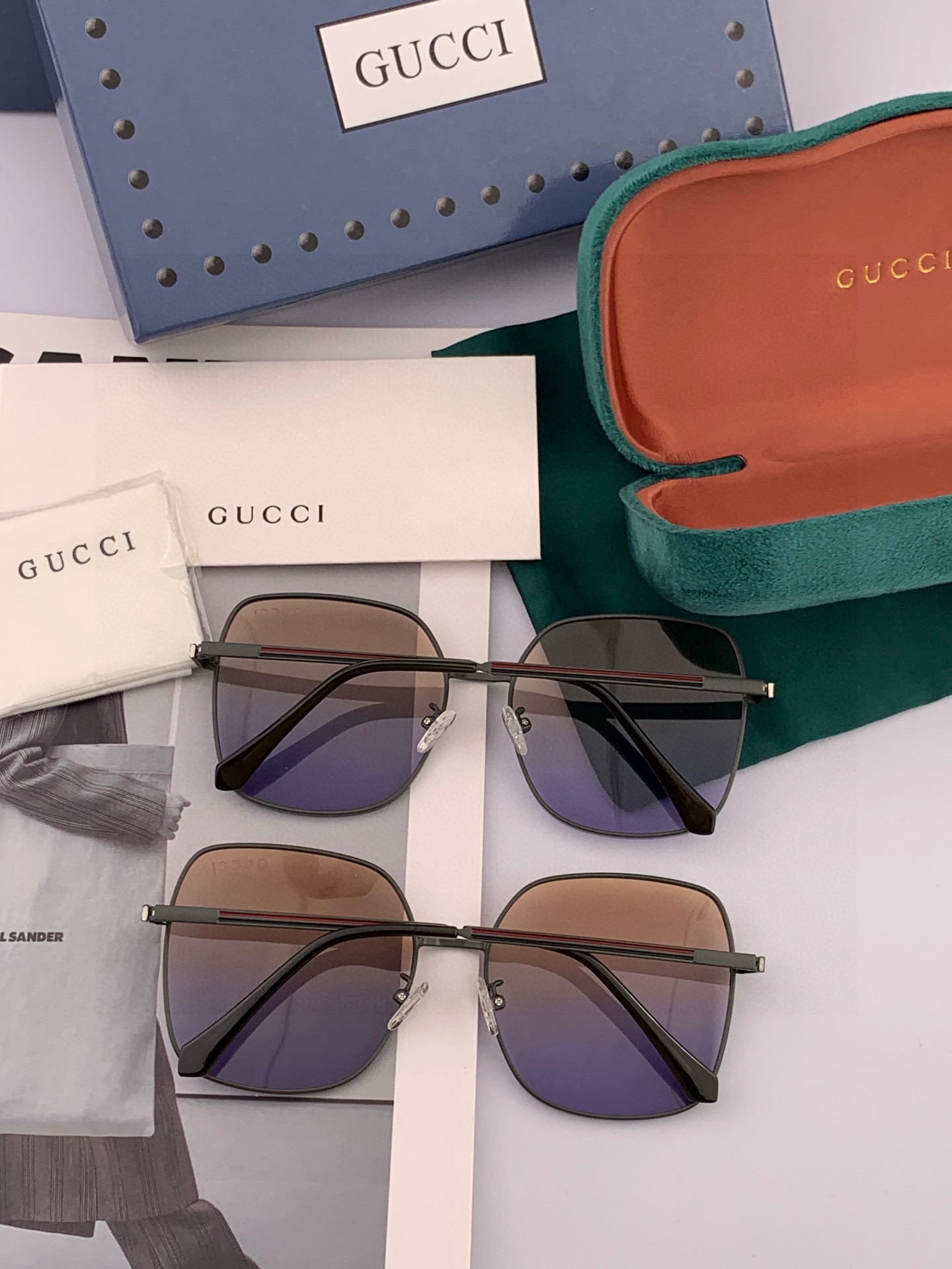 GUCCI 2025开春新款 最新款方框太阳镜 各路网红纷纷带起气场满分‼️ 俏皮甜美.上脸效果更佳.金
