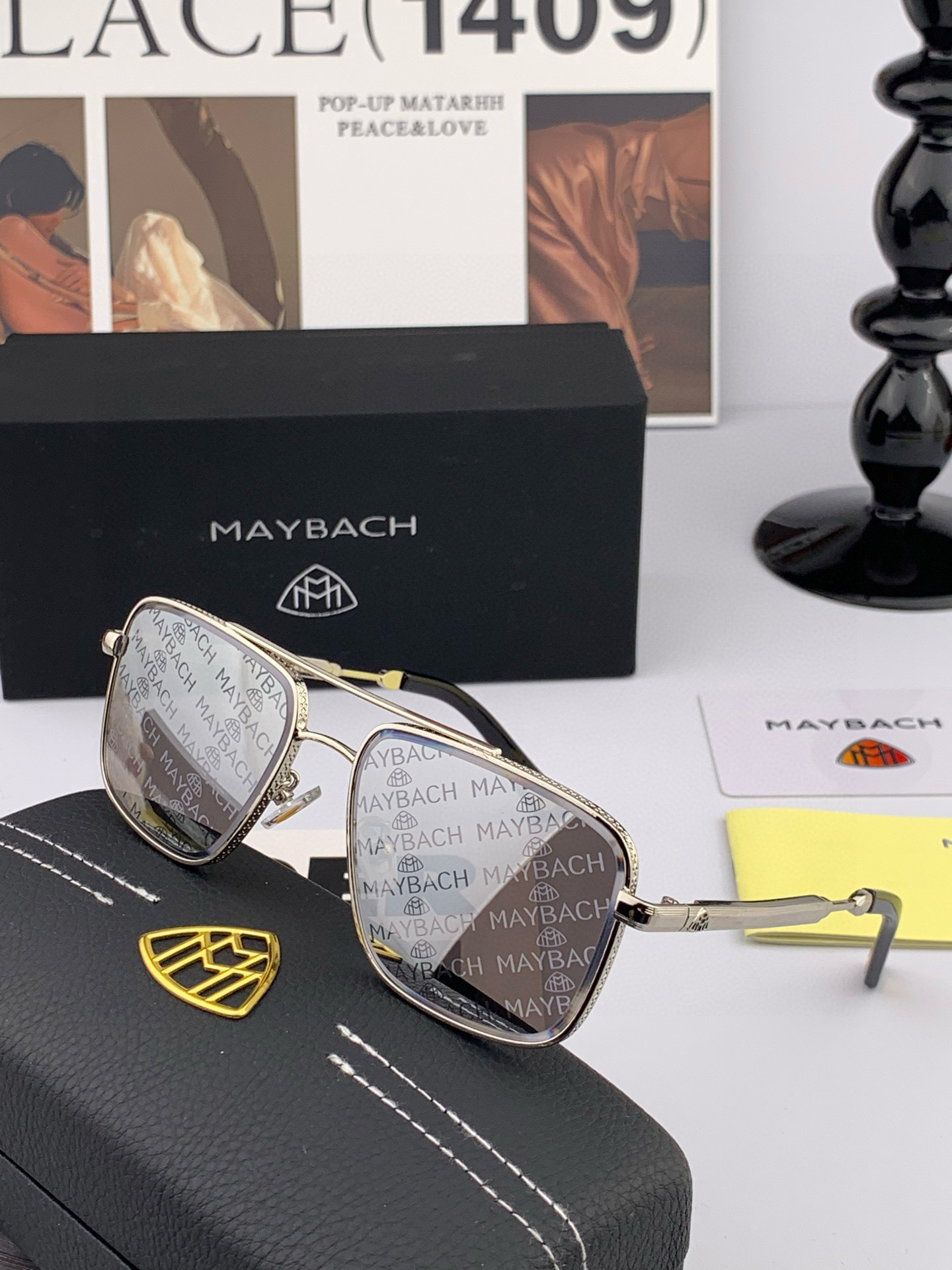 MAYBACH迈巴赫年度最牛硬货👍🏻 官网经典蛤蟆款 ❗️极力推荐款‼️选用定制进口板料双色拼腿 采用K