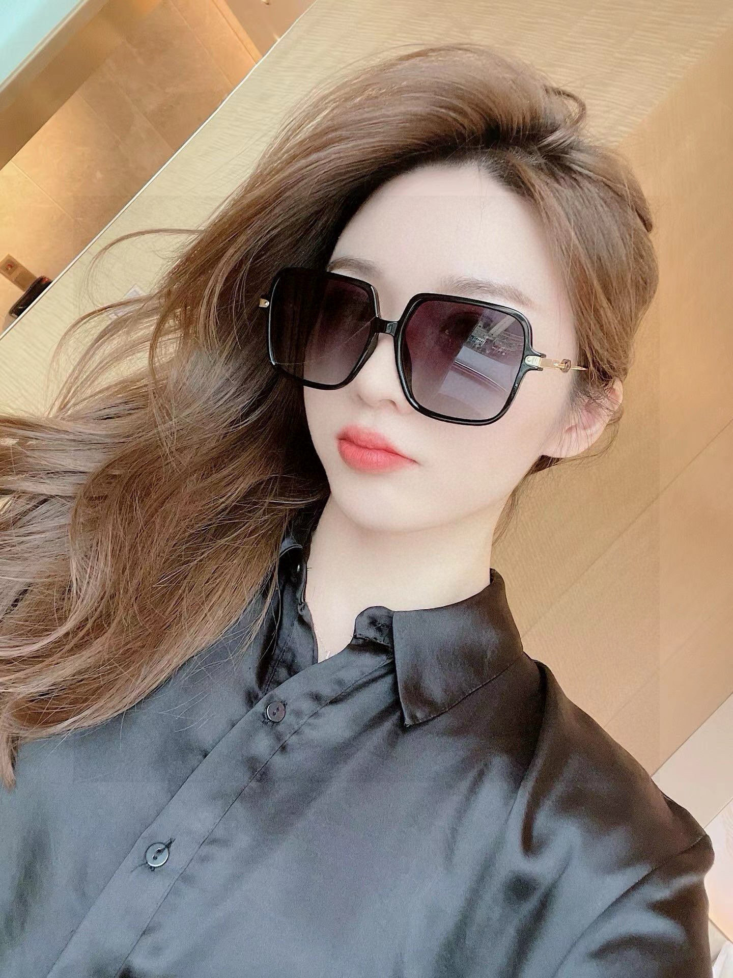 TR版本-偏光【独家大牌太阳镜无滤镜‼实拍上架 Dior官网最新发布新款太阳镜🕶，注意⚠我们是高清镜片 