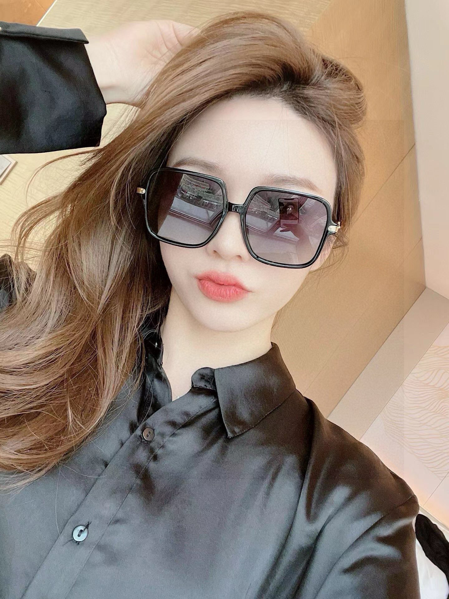 TR版本-偏光【独家大牌太阳镜无滤镜‼实拍上架 Dior官网最新发布新款太阳镜🕶，注意⚠我们是高清镜片 