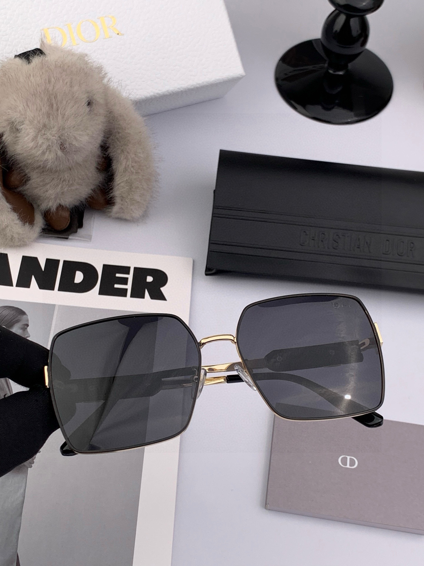 🔺 【DIOR-迪奥】2025开春新款 潮流爆款 时尚方框偏光太阳镜 高品质 佩戴舒适 网红潮款墨镜 型
