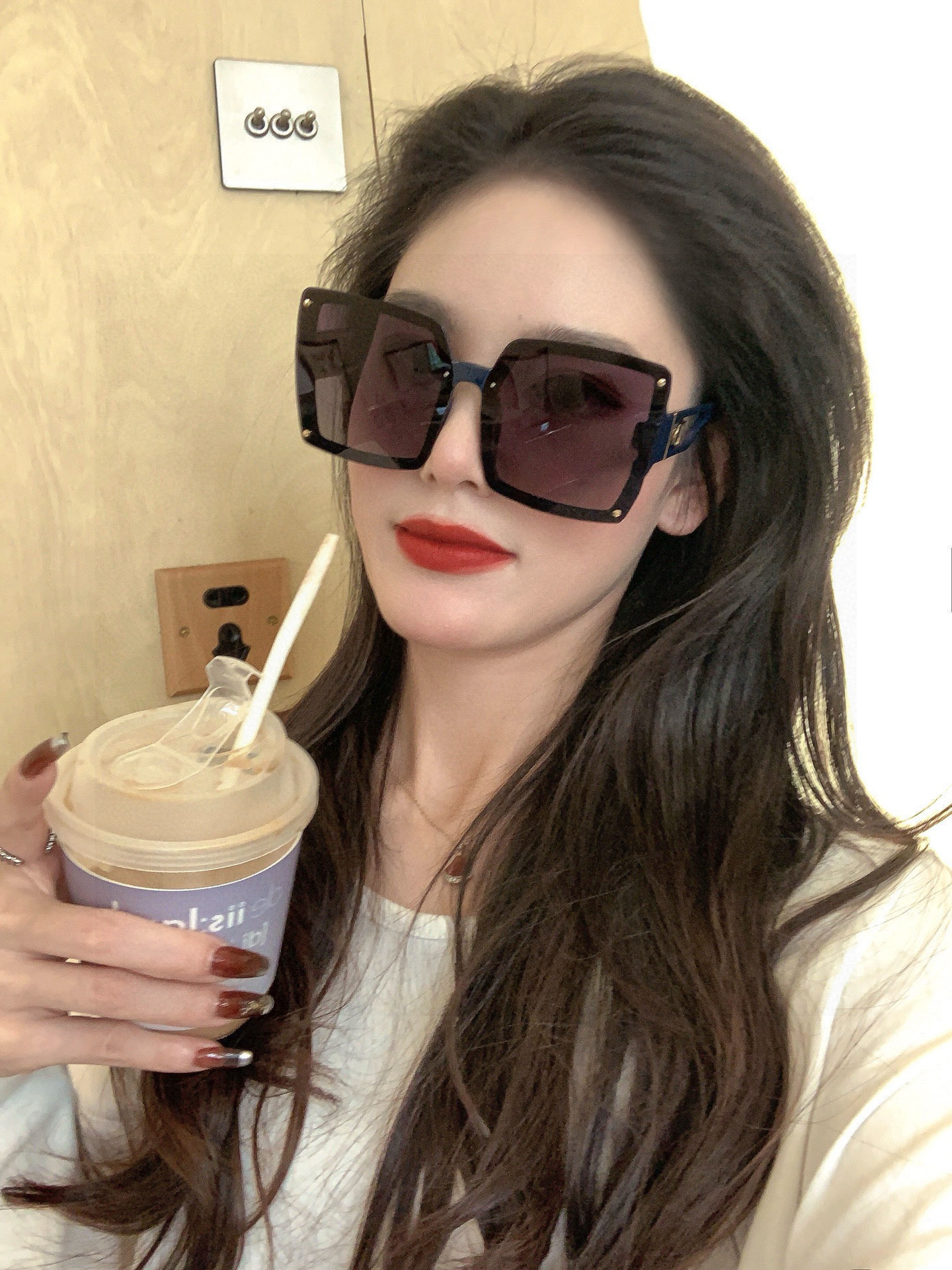 TR版本-偏光【独家大牌太阳镜无滤镜‼实拍上架 Dior官网最新发布新款太阳镜🕶，注意⚠我们是高清镜片 