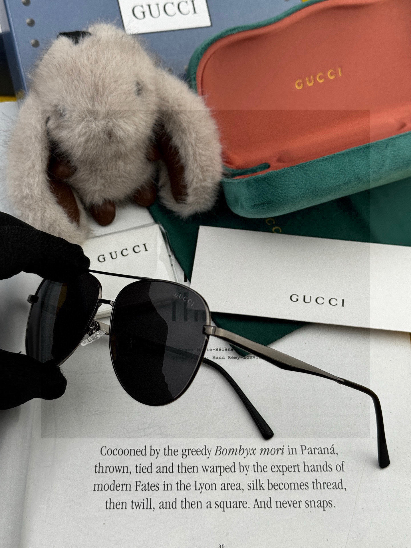 Gucci 。 高品质男女款墨镜 👍 进口宝丽来偏光镜片 。蛤蟆镜 开车钓鱼都可 。百搭显瘦墨镜韩版男士