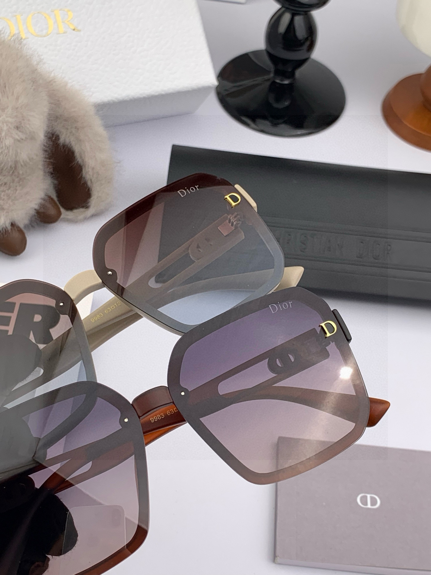 TR版本-偏光【独家大牌太阳镜无滤镜‼实拍上架 Dior官网最新发布新款太阳镜🕶，注意⚠我们是高清镜片，