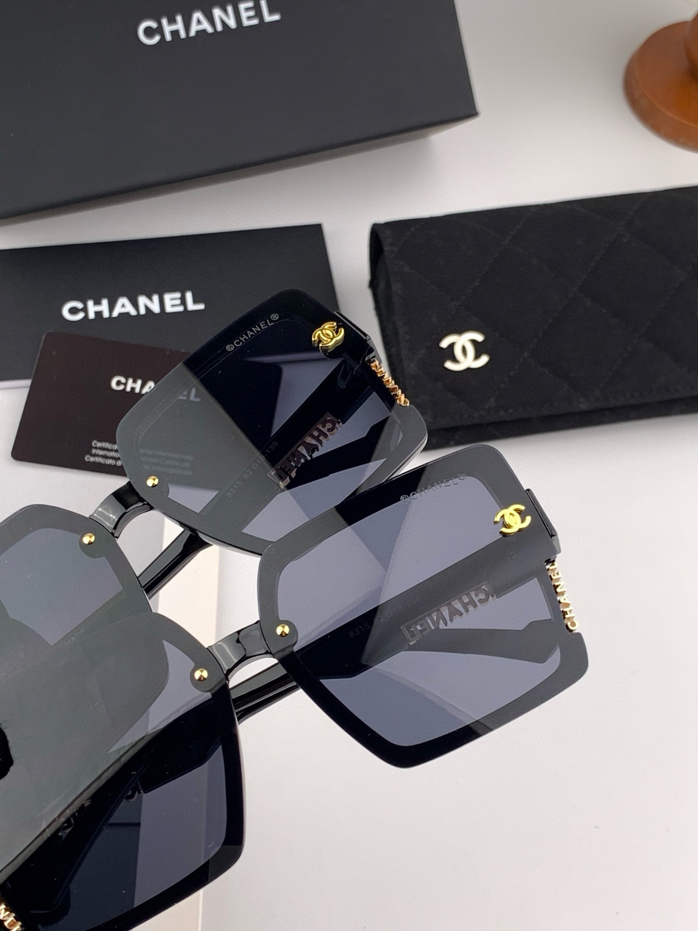 🔺CHANEL🔻2025官方早春新款，众多明星同款[色]香奈儿‼️‼️新款大框墨镜 ，🌈🌈宝丽来超清太阳