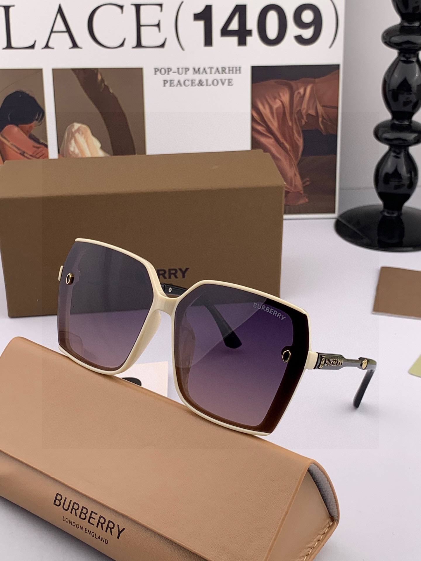 【偏光系列太阳镜】🎈原版出货 巴宝莉网红超爆款💙经典奢华全球风[强][酷][亲亲] 时尚方框太阳镜[得意