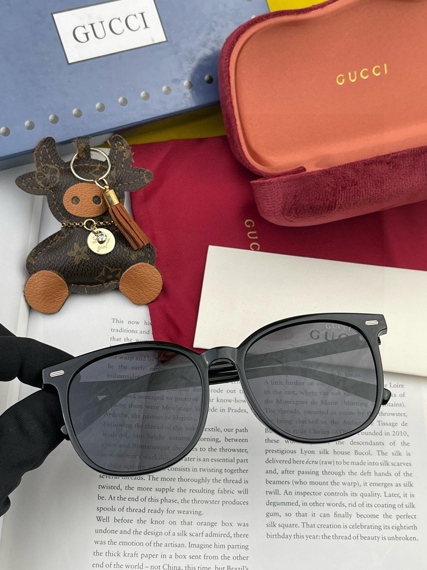 【TR偏光系列】Gucci 经典的圆框设计，情侣款不挑脸型，无论搭配大衣还是连衣裙都非常显气质偏光镜片预