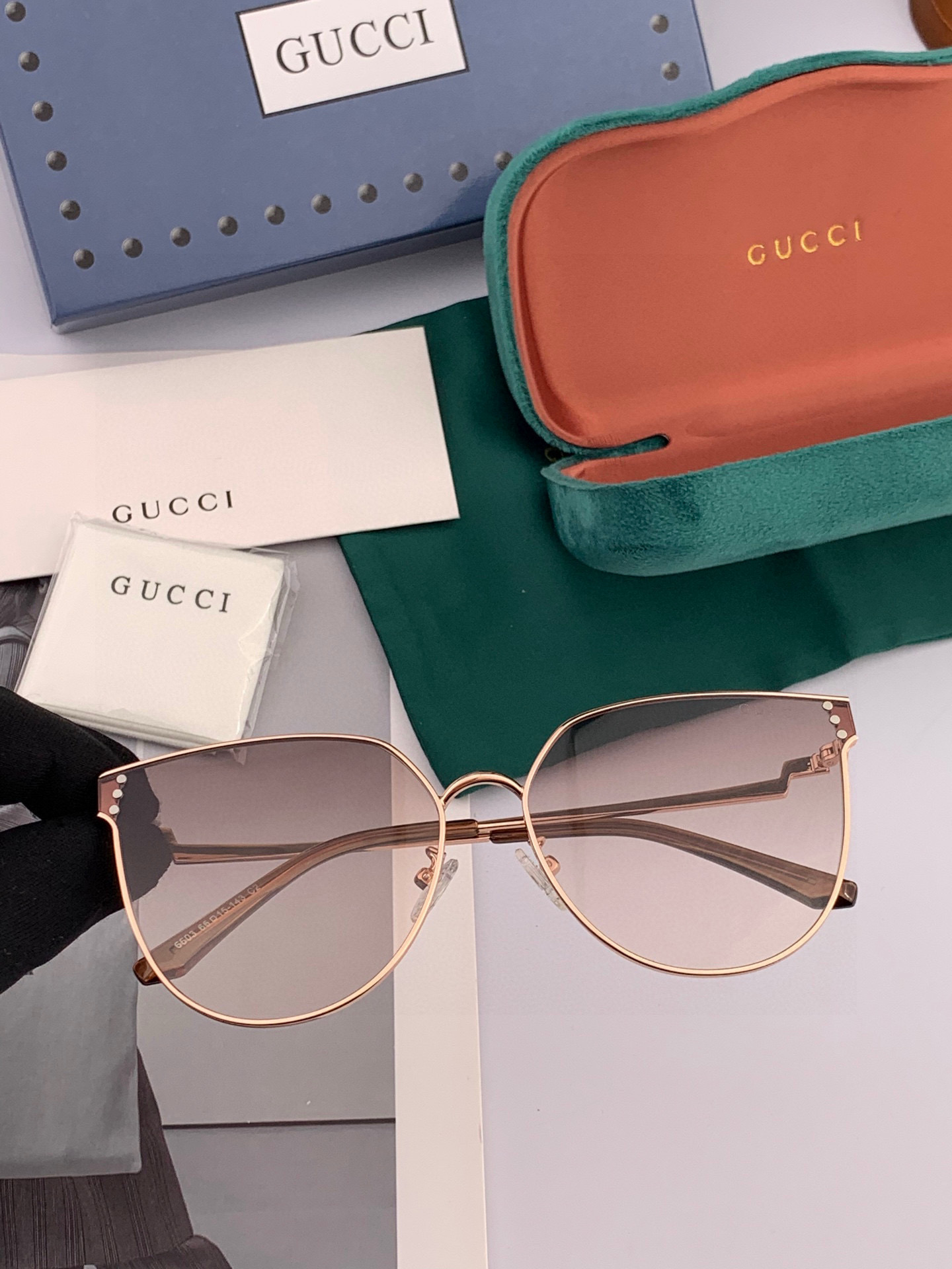 🔺 【GUCCI】2025开春新款 潮流爆款 时尚太阳镜 高品质 佩戴舒适 网红潮款墨镜 型号：G366