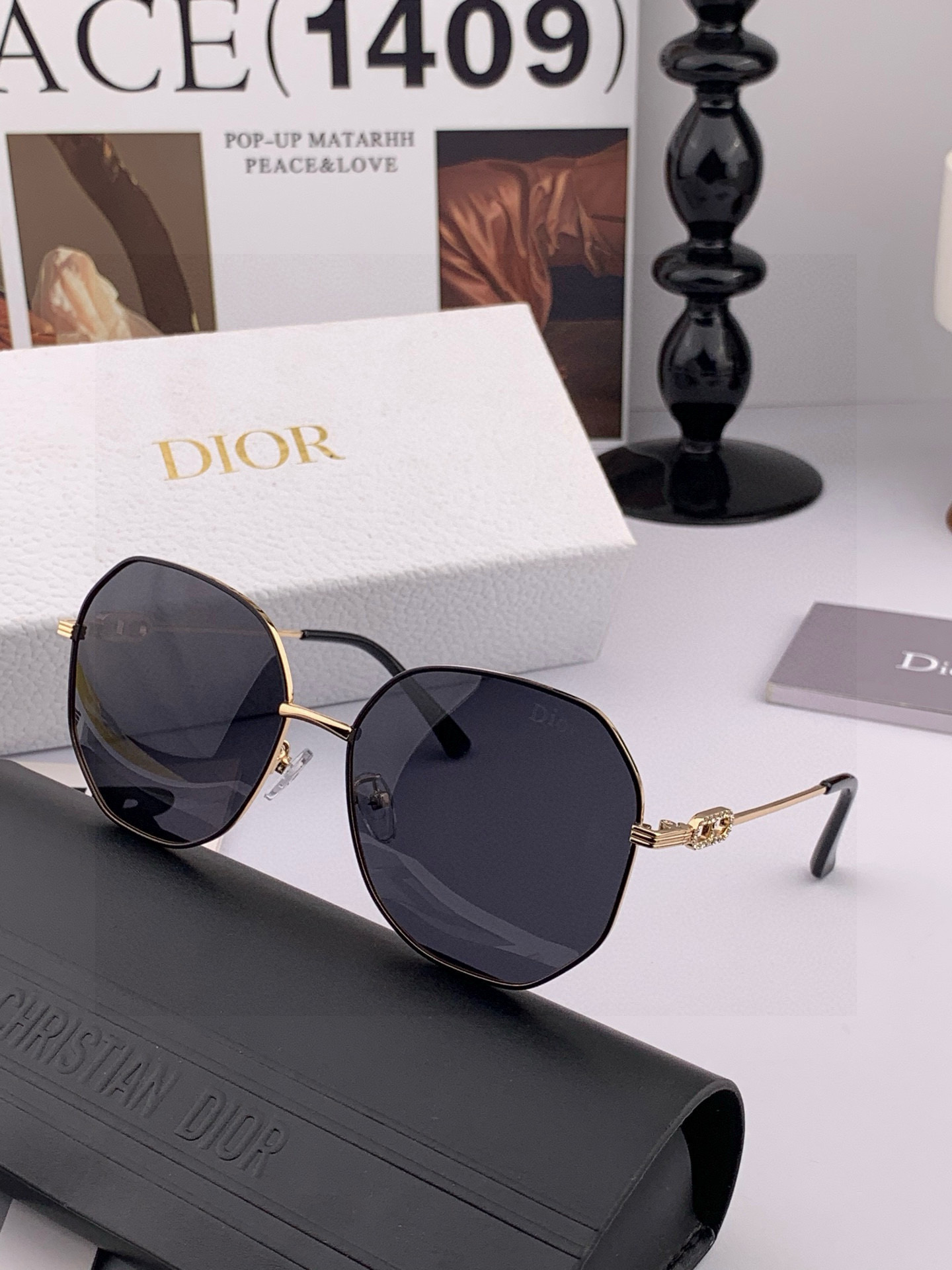 🔺 【DIOR-迪奥偏光太阳镜】2025开春新款 潮流爆款 时尚方框偏光太阳镜 高品质 佩戴舒适 网红潮