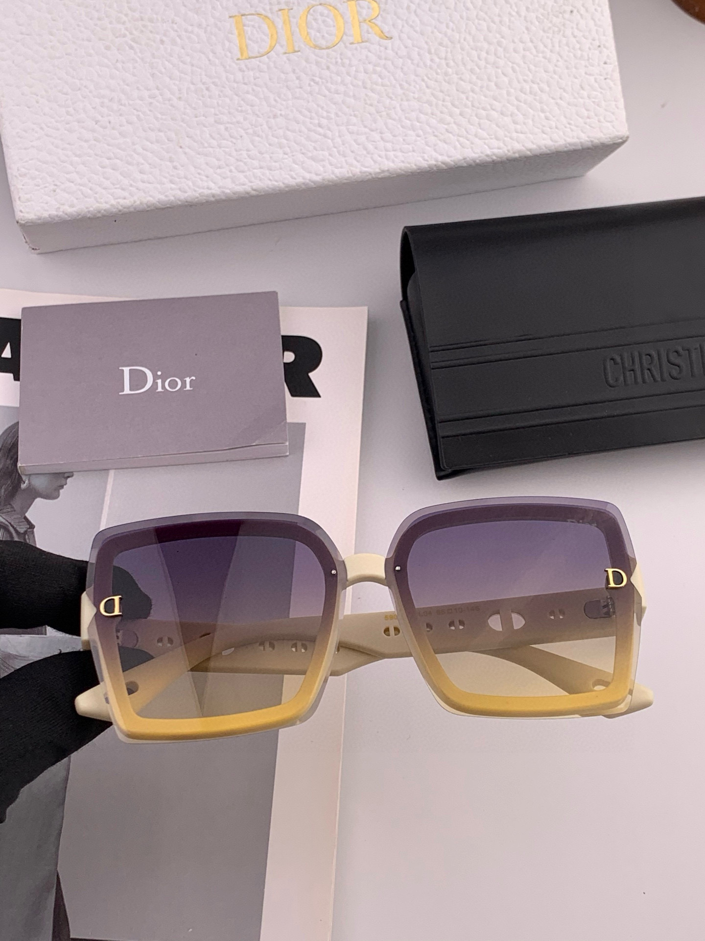 🔺 【DIOR-迪奥】2025开春新款 潮流爆款 时尚方框偏光太阳镜 高品质 佩戴舒适 网红潮款墨镜 女