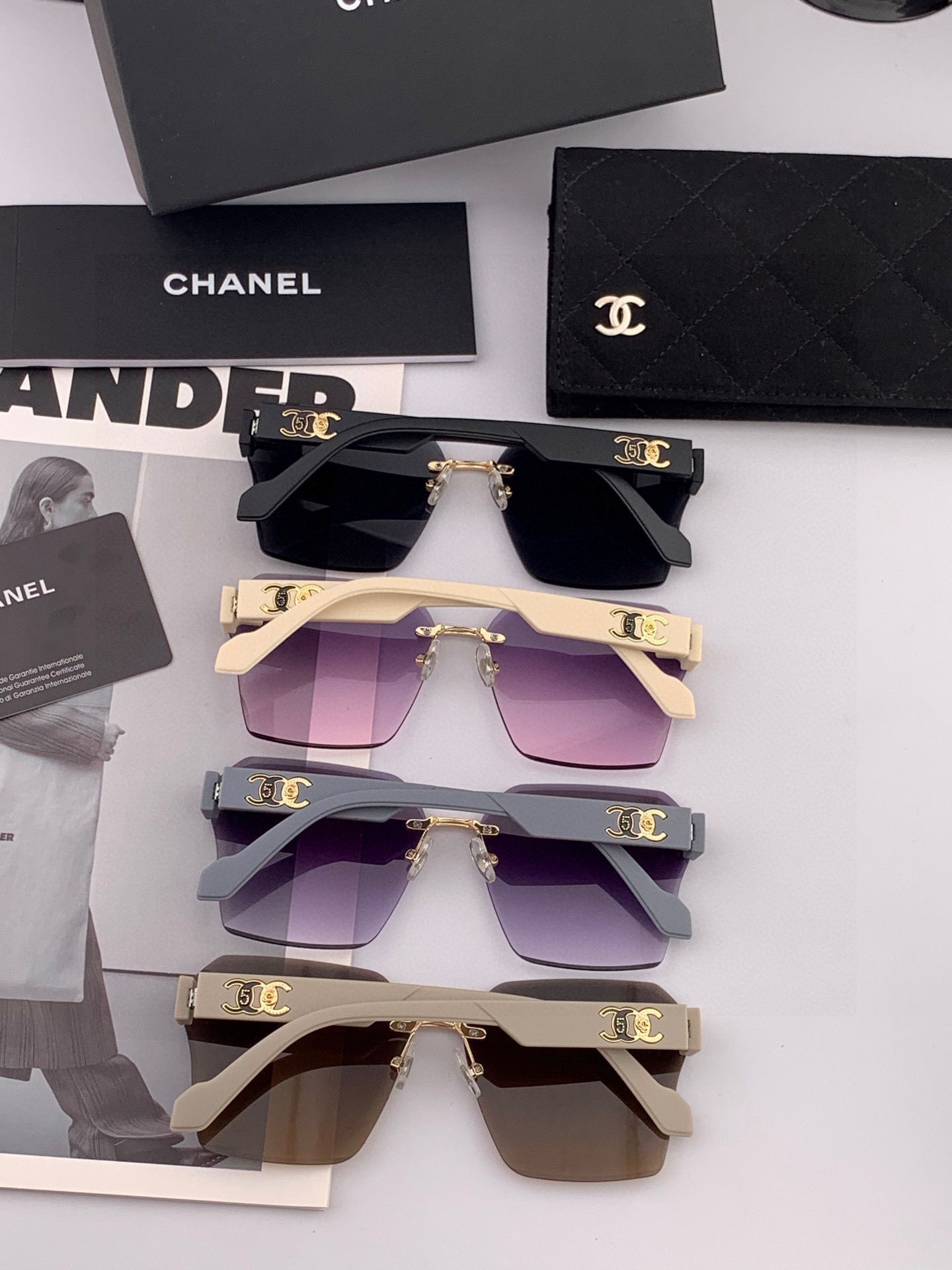 【CHANEL】香奈儿 2025新款潮流爆款 时尚方框太阳镜 佩戴舒适 网红潮款墨镜 女士高清加厚偏光太