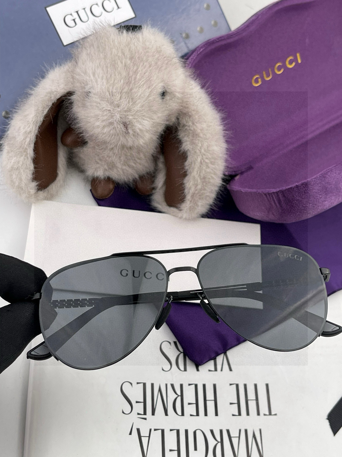 GUCCI 男款炫彩飞行员偏光太阳镜 ❤️材质：高清尼龙加厚卡槽高清偏光镜片 🌹无边框镜架💕颜👍型号：G