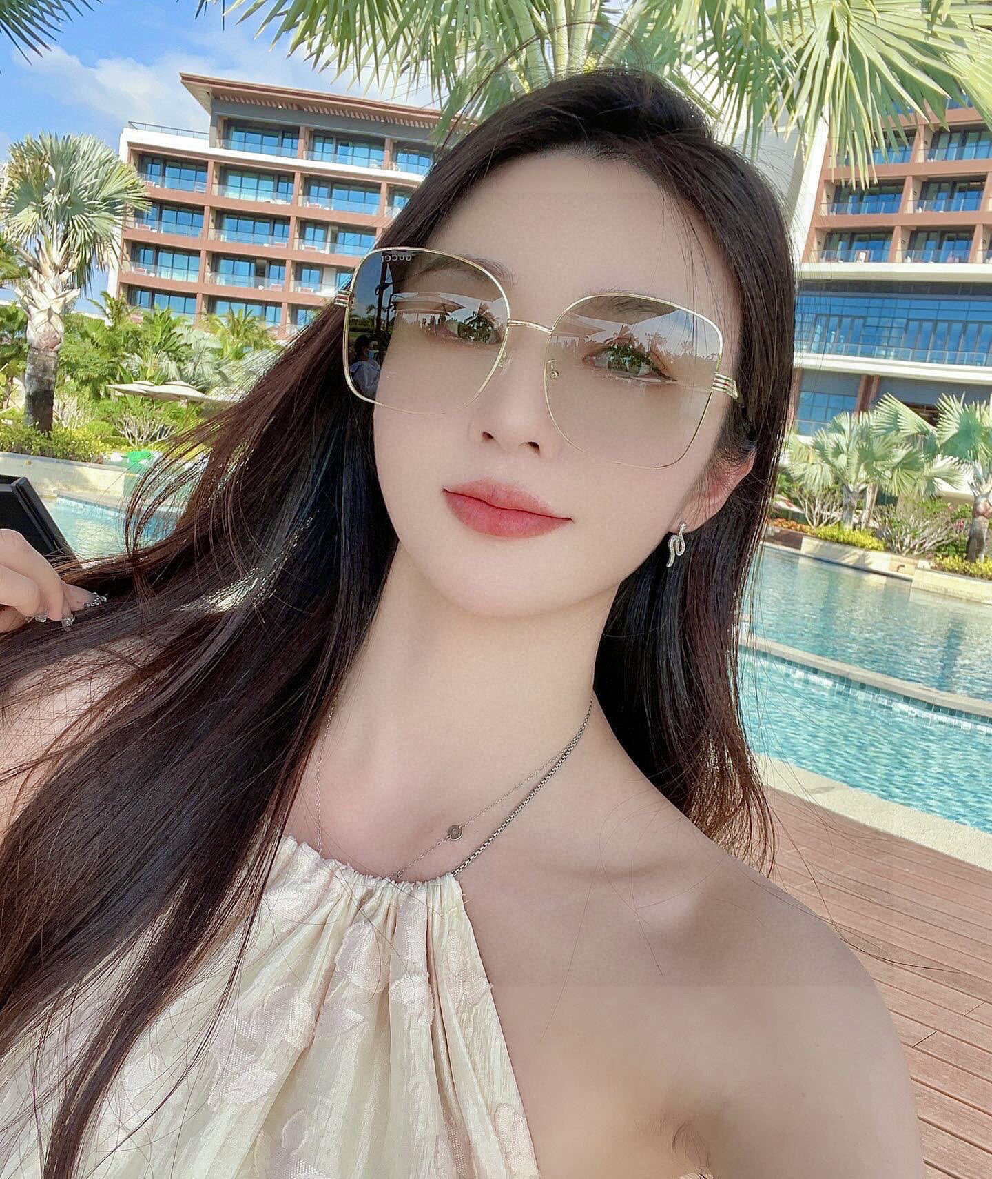 GUCCI 2025开春新款 最新款方框太阳镜 各路网红纷纷带起气场满分‼️ 俏皮甜美.上脸效果更佳.金