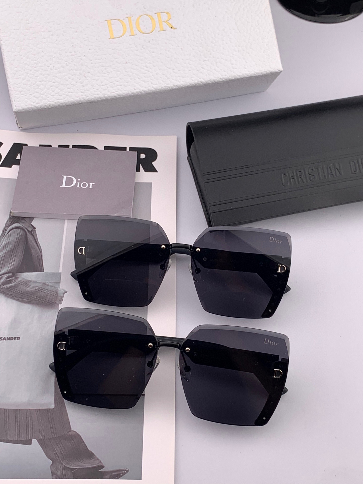 🔺 【DIOR-迪奥】2025开春新款 潮流爆款 时尚方框太阳镜 高品质 佩戴舒适 网红潮款墨镜 女士高