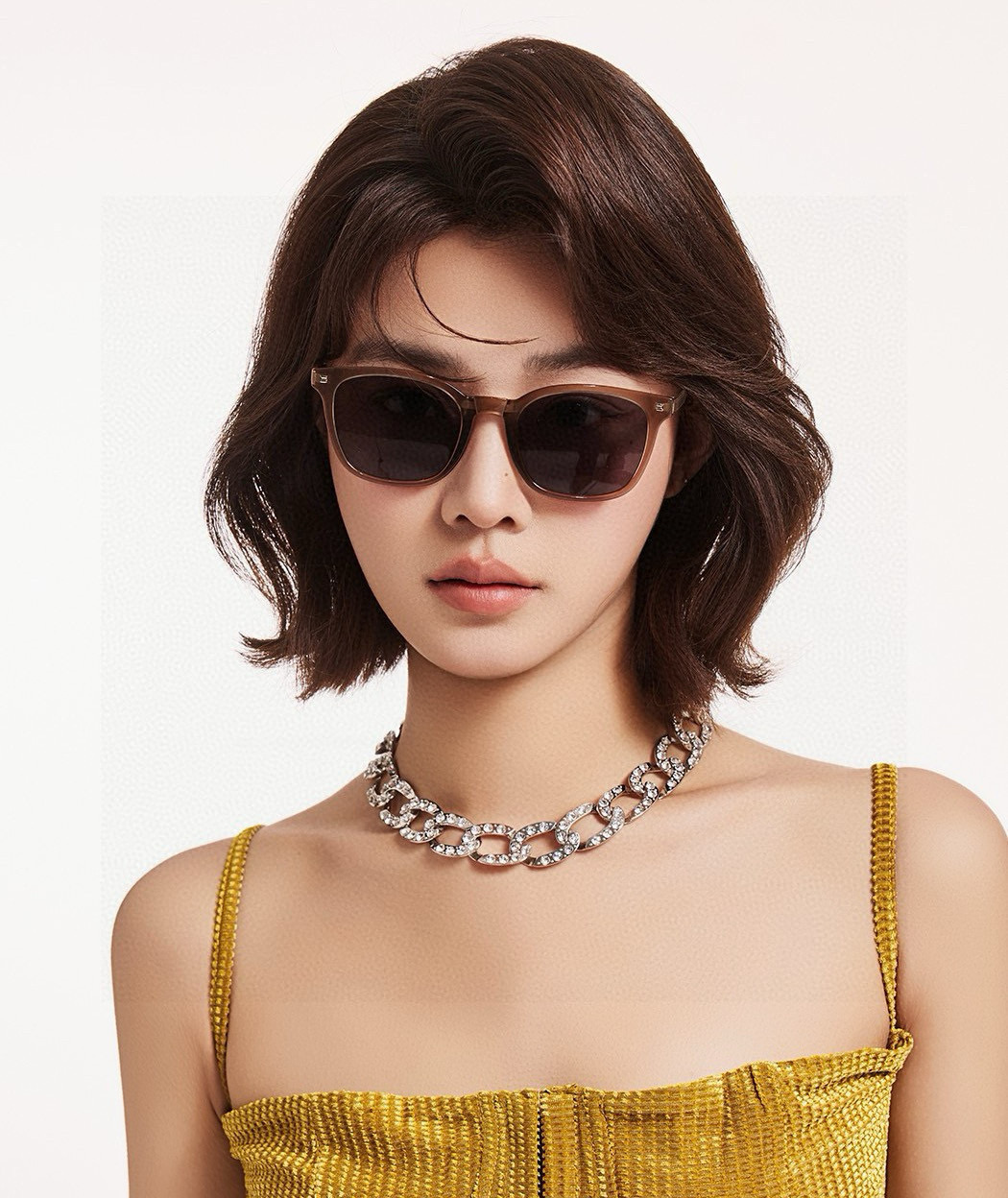 🔺 【GUCCI】2025开春新款 潮流爆款 时尚折叠方框偏光太阳镜 高品质 佩戴舒适 网红潮款墨镜 型