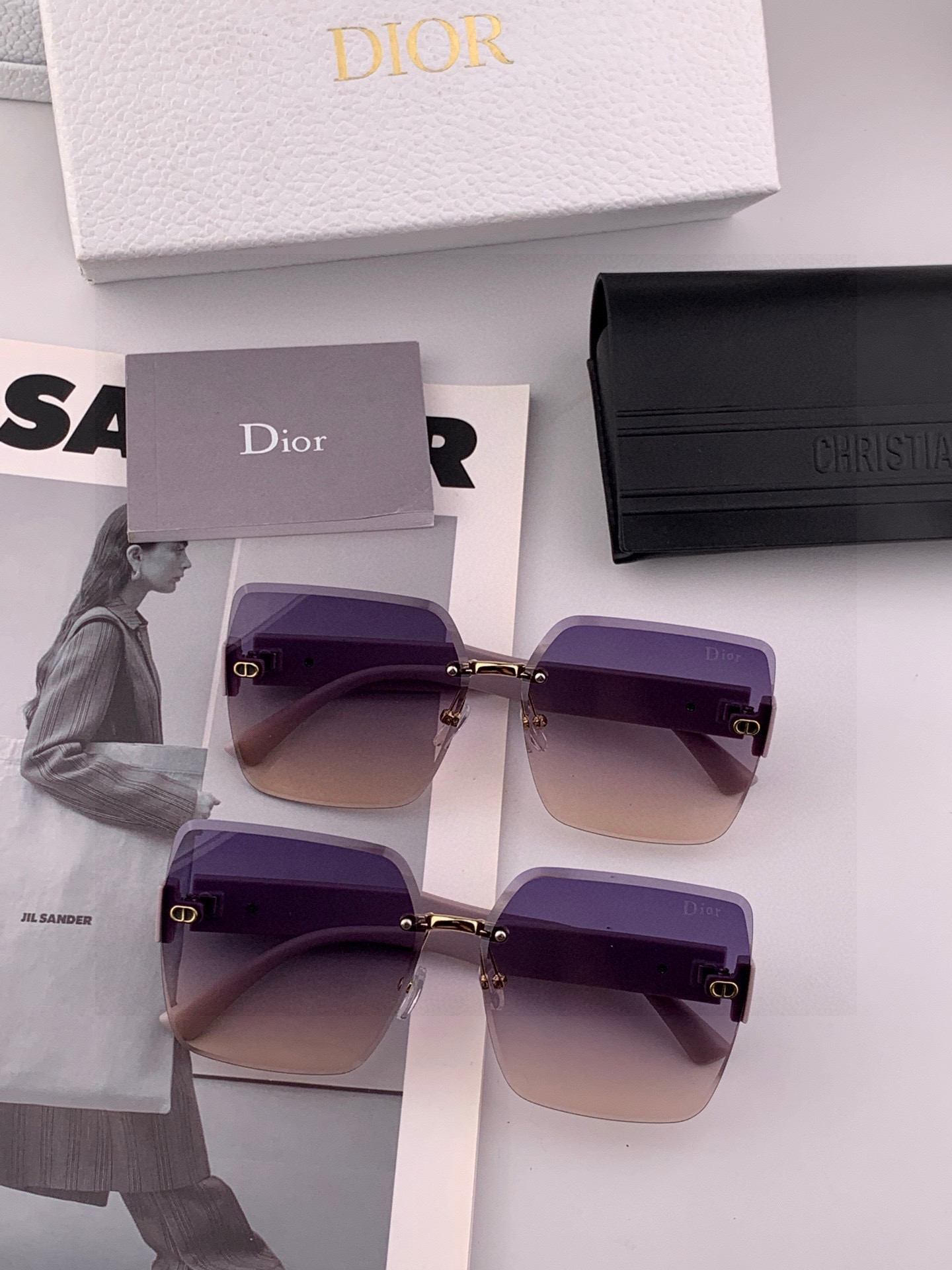 🔺 【DIOR-迪奥】2025开春新款 潮流爆款 时尚方框太阳镜 高品质 佩戴舒适 网红潮款墨镜 型号：