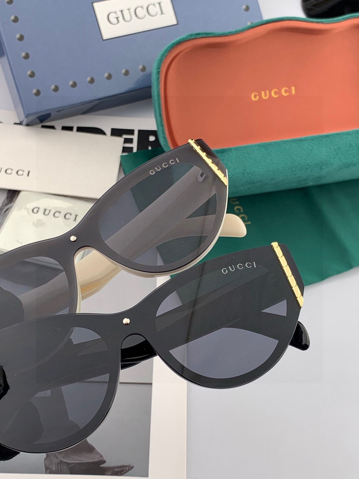 🔺 【GUCCI】2025开春新款 潮流爆款 时尚方框太阳镜 高品质 佩戴舒适 网红潮款墨镜 型号：G8