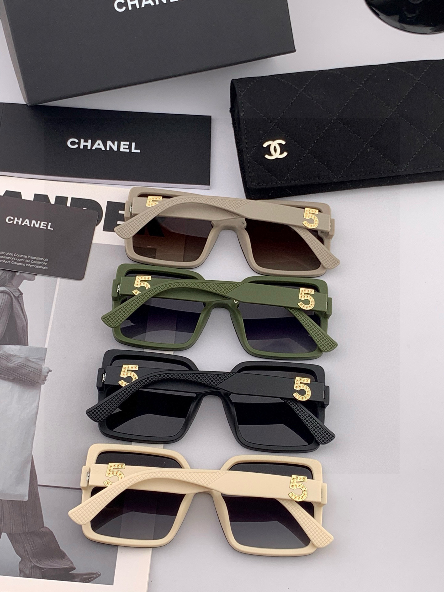 【CHANEL】香奈儿 2025新款潮流爆款 时尚方框太阳镜 佩戴舒适 网红潮款墨镜 女士高清加厚偏光太