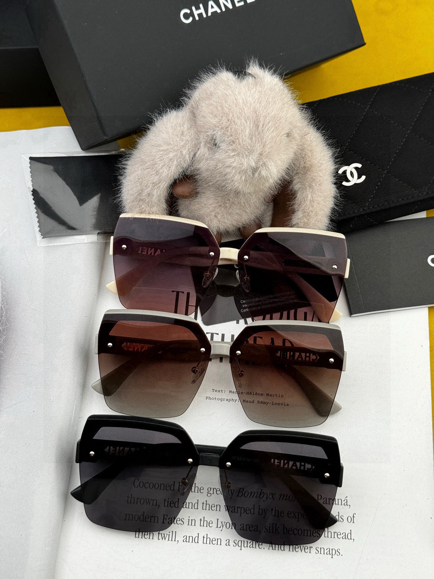 【CHANEL】香奈儿 2025新款潮流爆款 时尚方框太阳镜 佩戴舒适 网红潮款墨镜 女士高清加厚偏光太