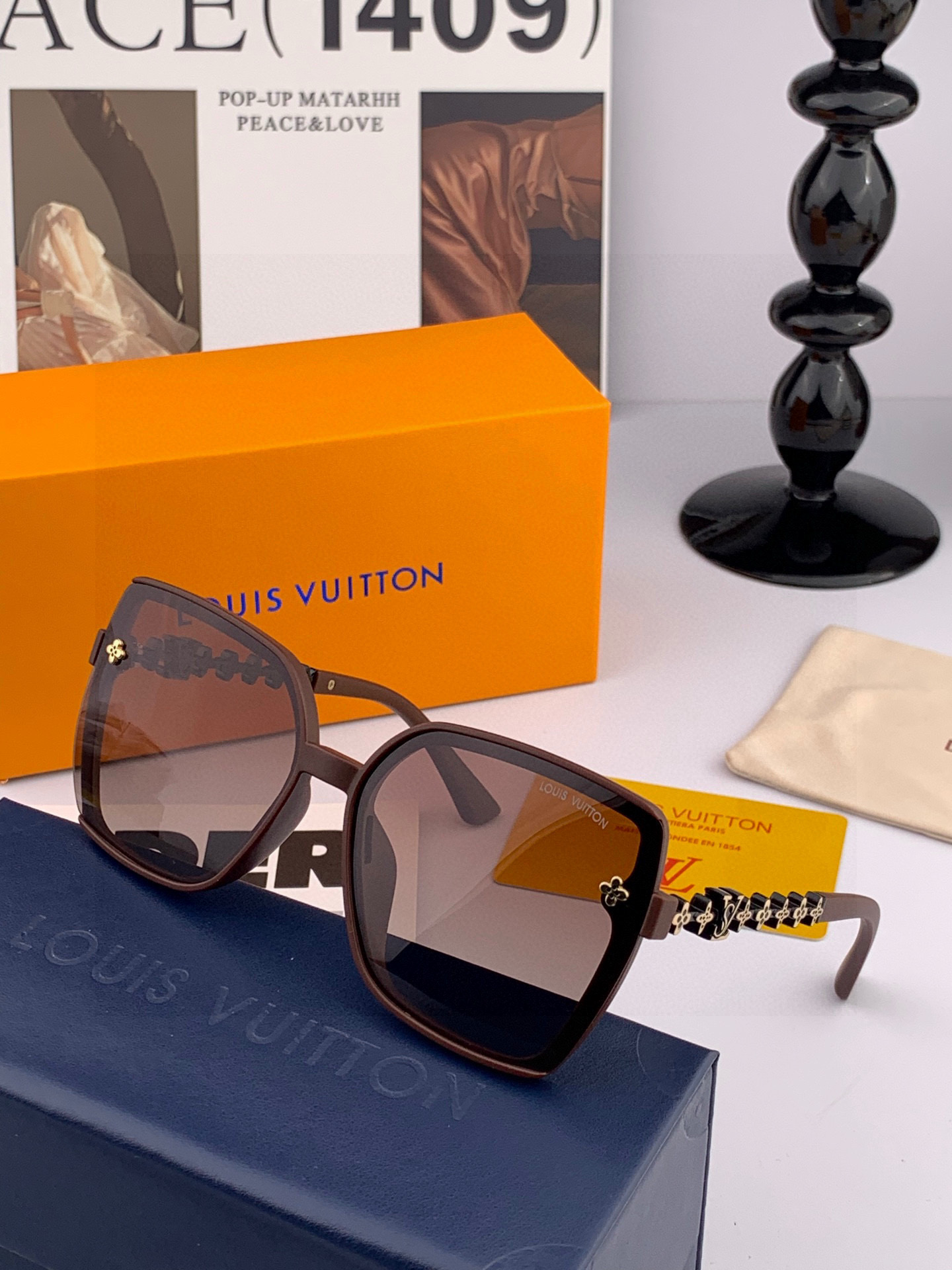 【TR偏光系列】lv大框太阳镜墨镜经典的方框设计，不挑脸型，无论搭配大衣还是连衣裙都非常显气质偏光镜片预