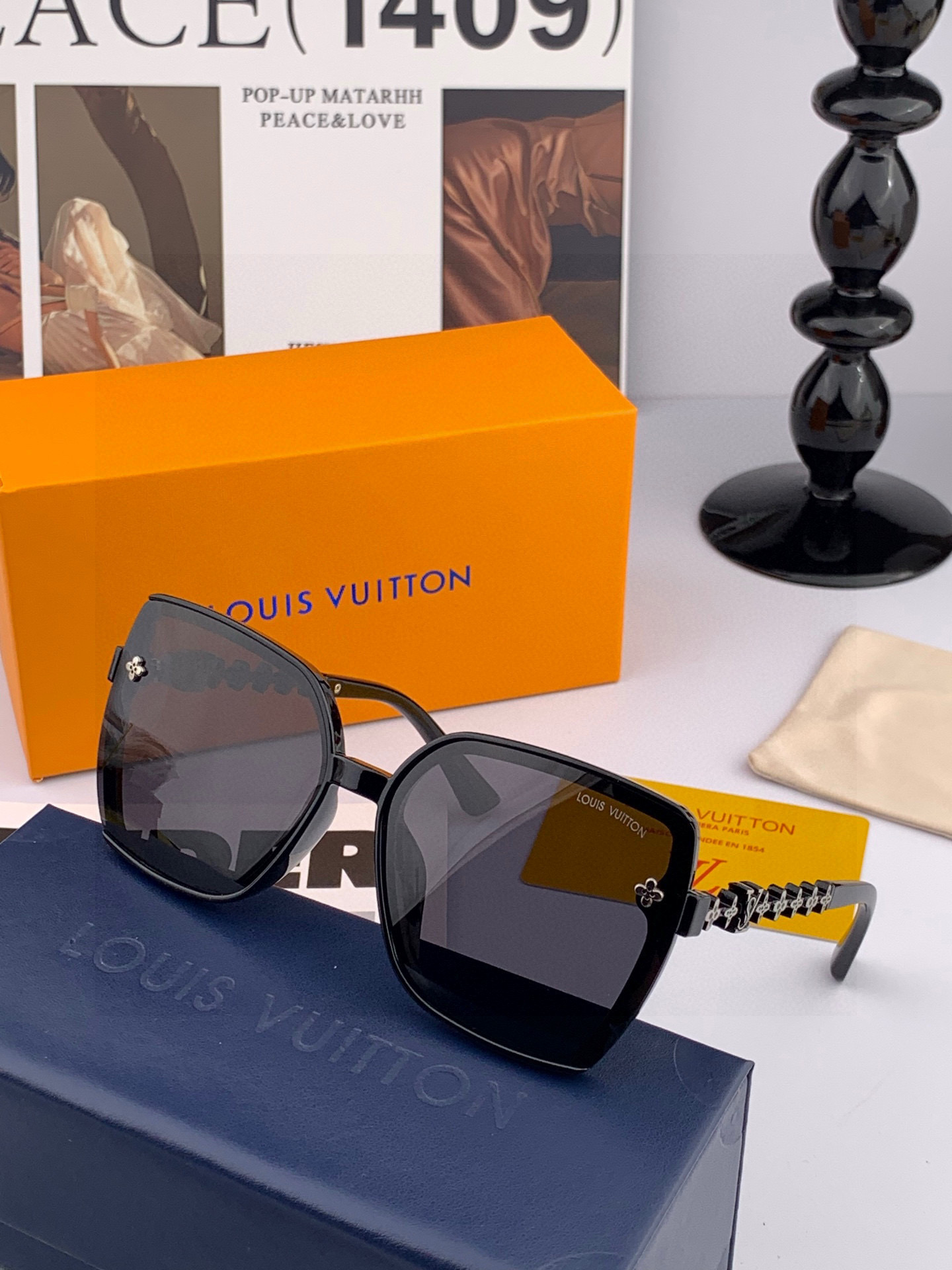 【TR偏光系列】lv大框太阳镜墨镜经典的方框设计，不挑脸型，无论搭配大衣还是连衣裙都非常显气质偏光镜片预