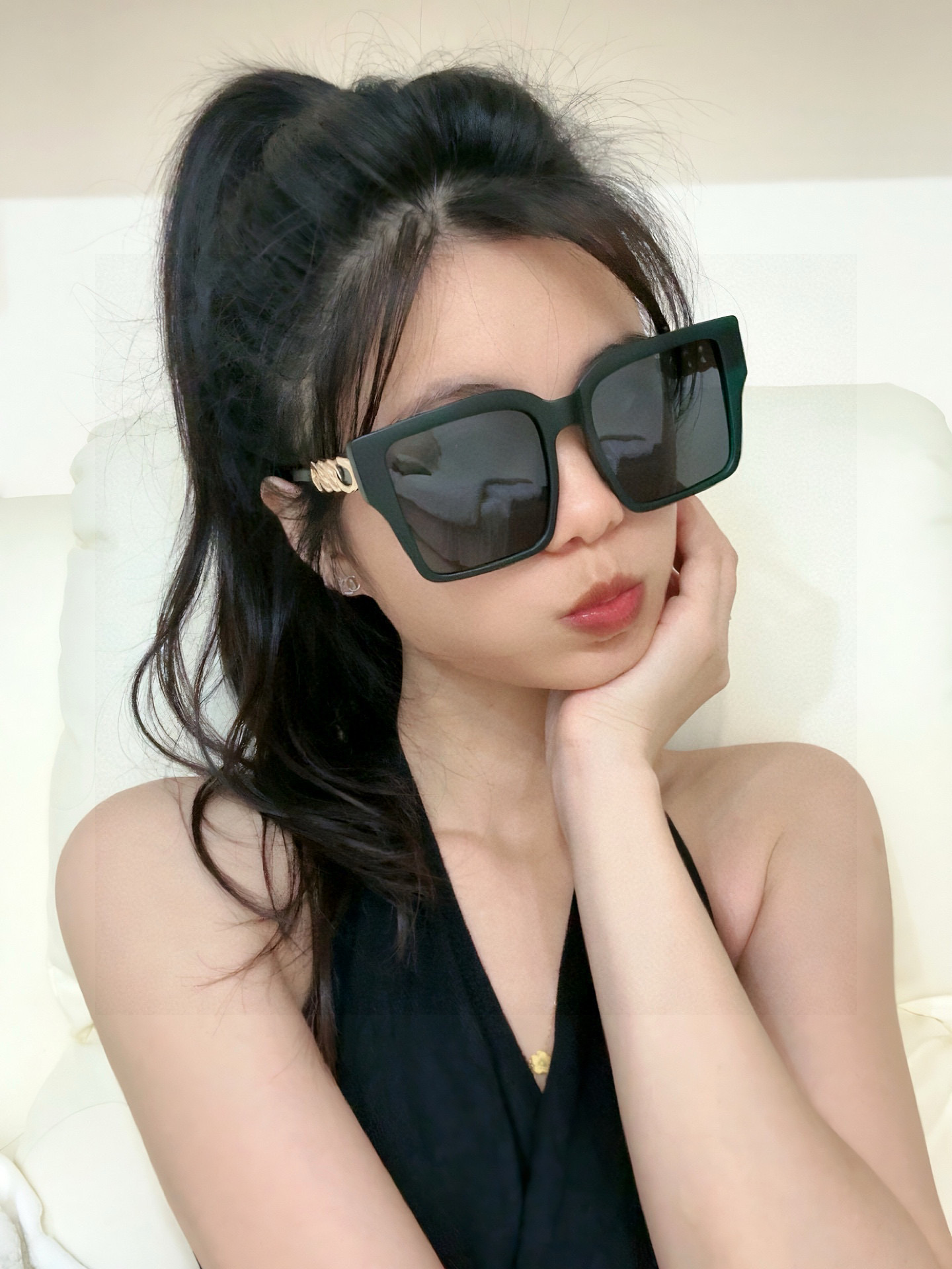 🎊。Chane✨新款女装太阳眼镜 镜腿高档 香奈儿专属LOGO使眼镜更具有国际大牌范 ☺️😘工艺精湛 高