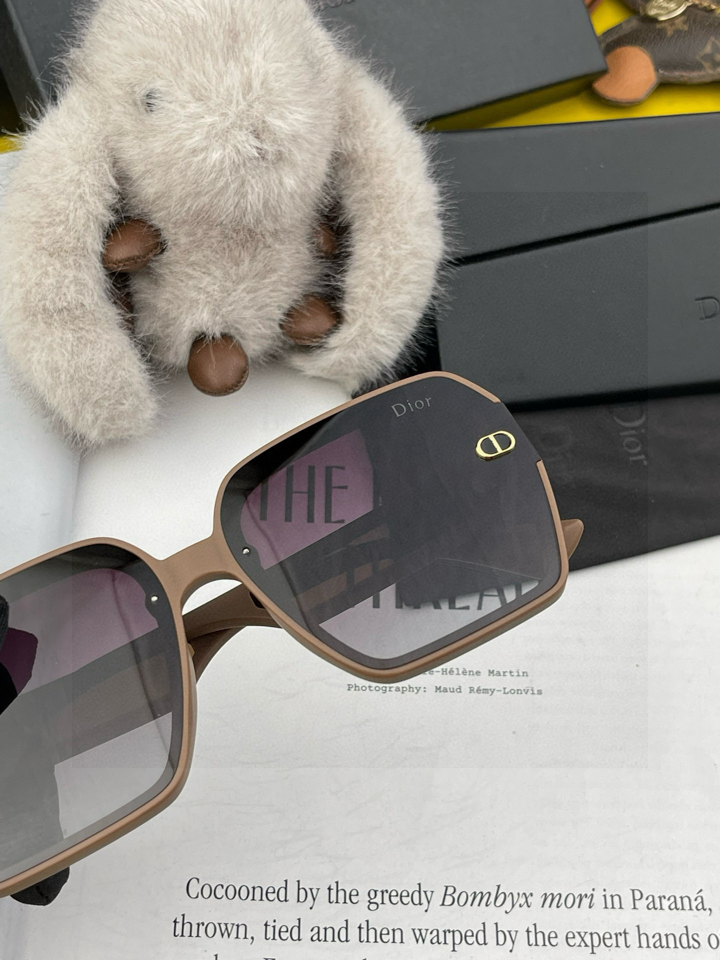 GUCCI 2025开春新款太阳镜 各路网红纷纷带起气场满分‼️ 俏皮甜美.上脸效果更佳.金属质感超好 