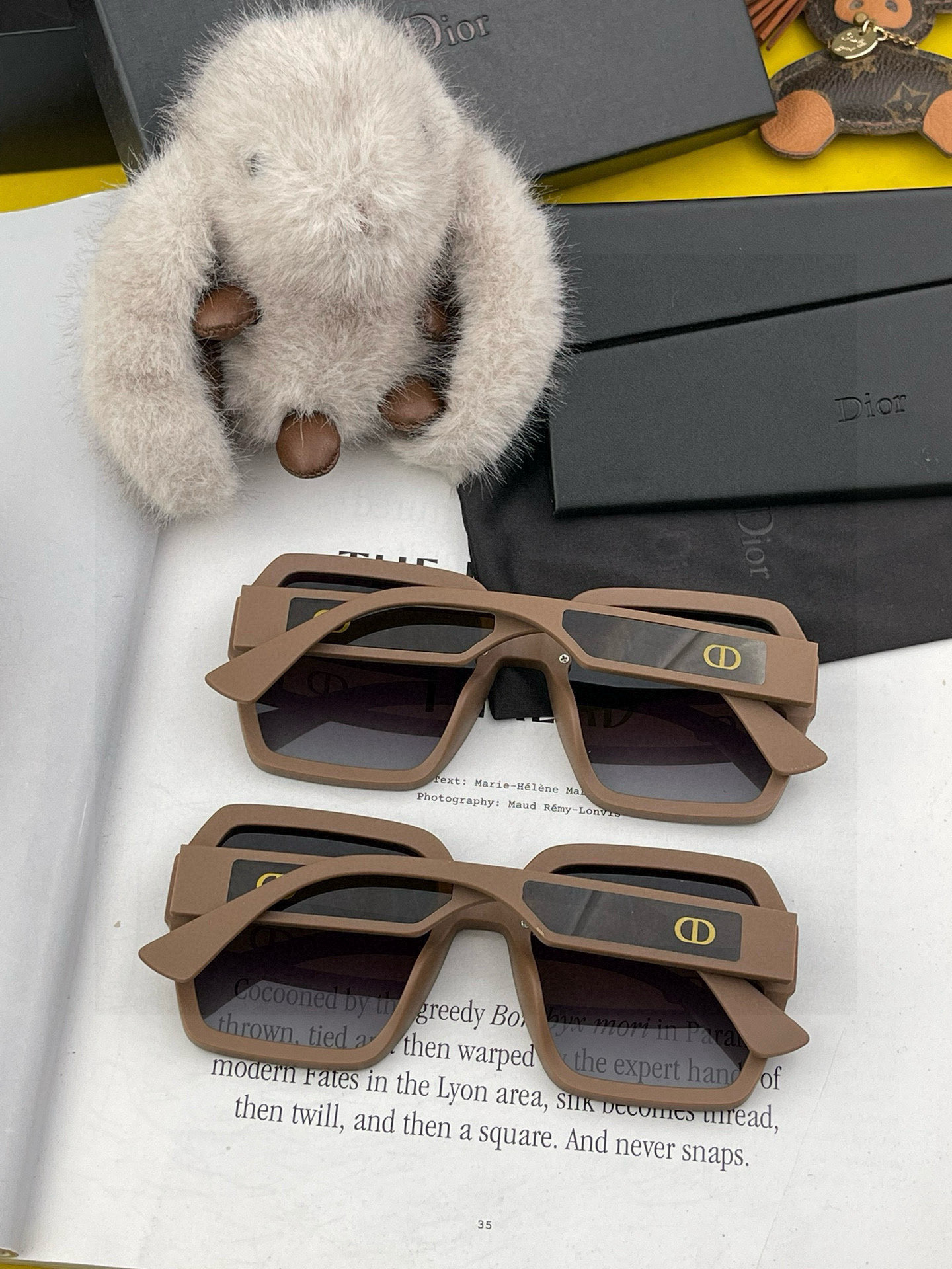 GUCCI 2025开春新款太阳镜 各路网红纷纷带起气场满分‼️ 俏皮甜美.上脸效果更佳.金属质感超好 