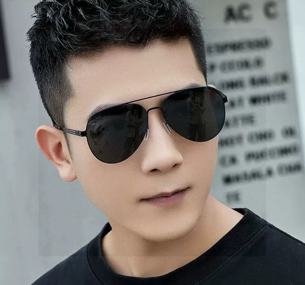 ♦️LV 2025新款男女情侣款太阳镜多边形墨镜iP电镀永不褪色 超轻超有弹性整幅眼镜无螺丝重要的是压不