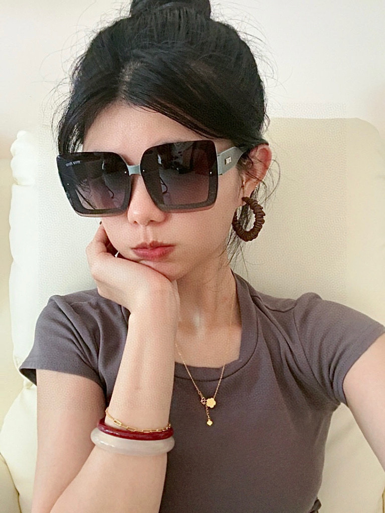 🔺 【缪缪 TR偏光太阳镜】2025开春新款 潮流爆款 时尚方框偏光太阳镜 高品质 佩戴舒适 网红潮款墨