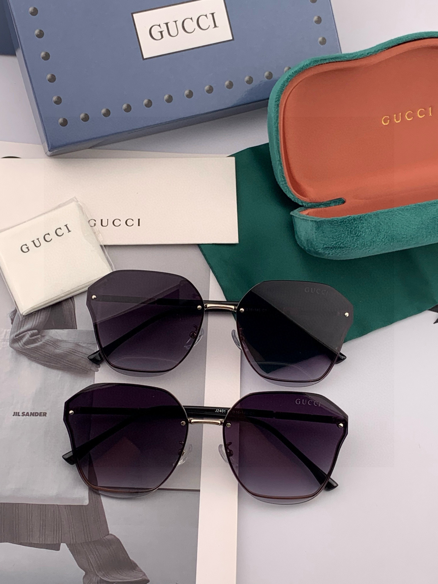 【GUCCI】 新款尼龙太眼镜，无框钻石 切边更有质感，大气女人范儿，大脸小脸都好看 ！型号：G1240