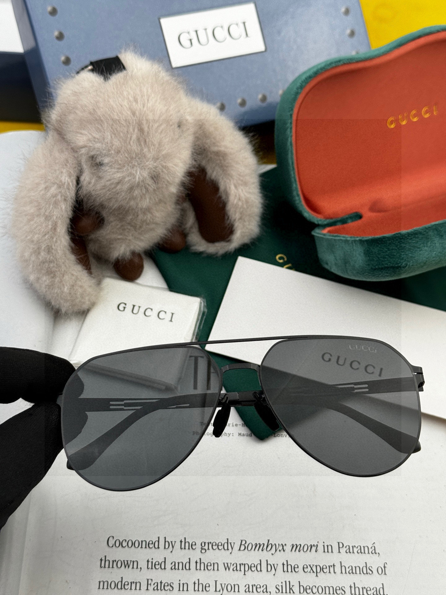 ♦️ GUCCI 2025新款男女情侣款太阳镜多边形墨镜iP电镀永不褪色 超轻超有弹性整幅眼镜无螺丝重要