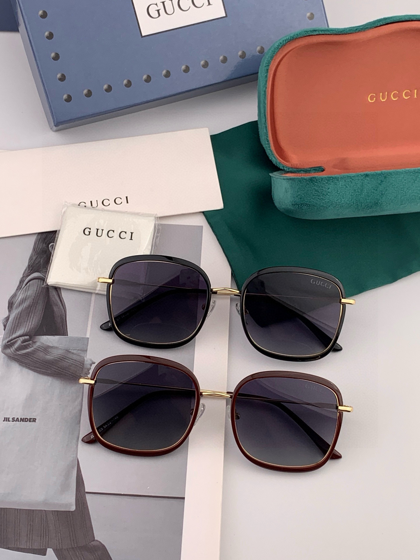 GUCCI 2025开春新款 最新款方框太阳镜 各路网红纷纷带起气场满分‼️ 俏皮甜美.上脸效果更佳.金