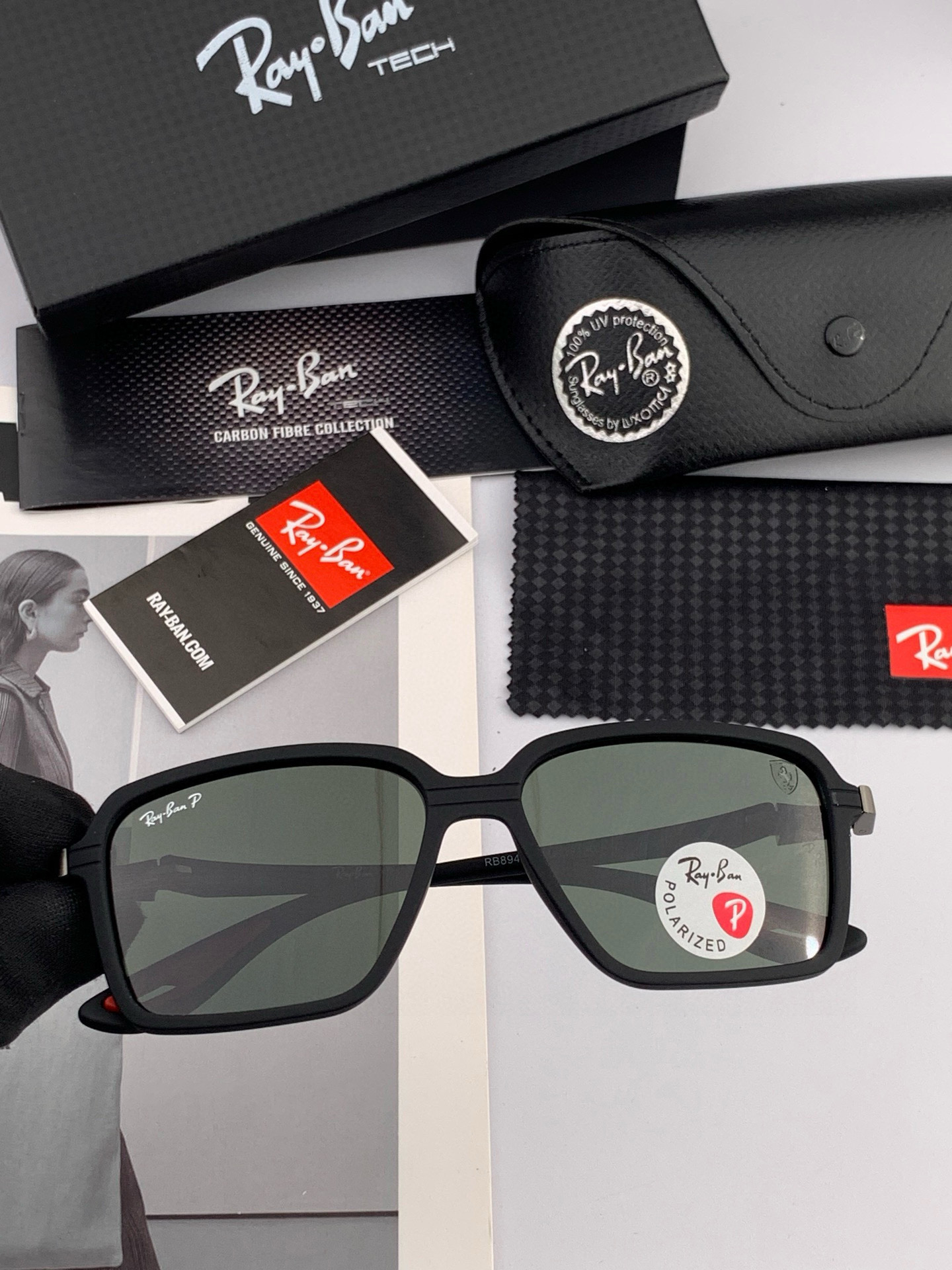 官方同步 品牌:雷朋经典男女士玻璃太阳镜 材质：美国宝丽来高清防爆钢化玻璃镜片 型号：RB3443