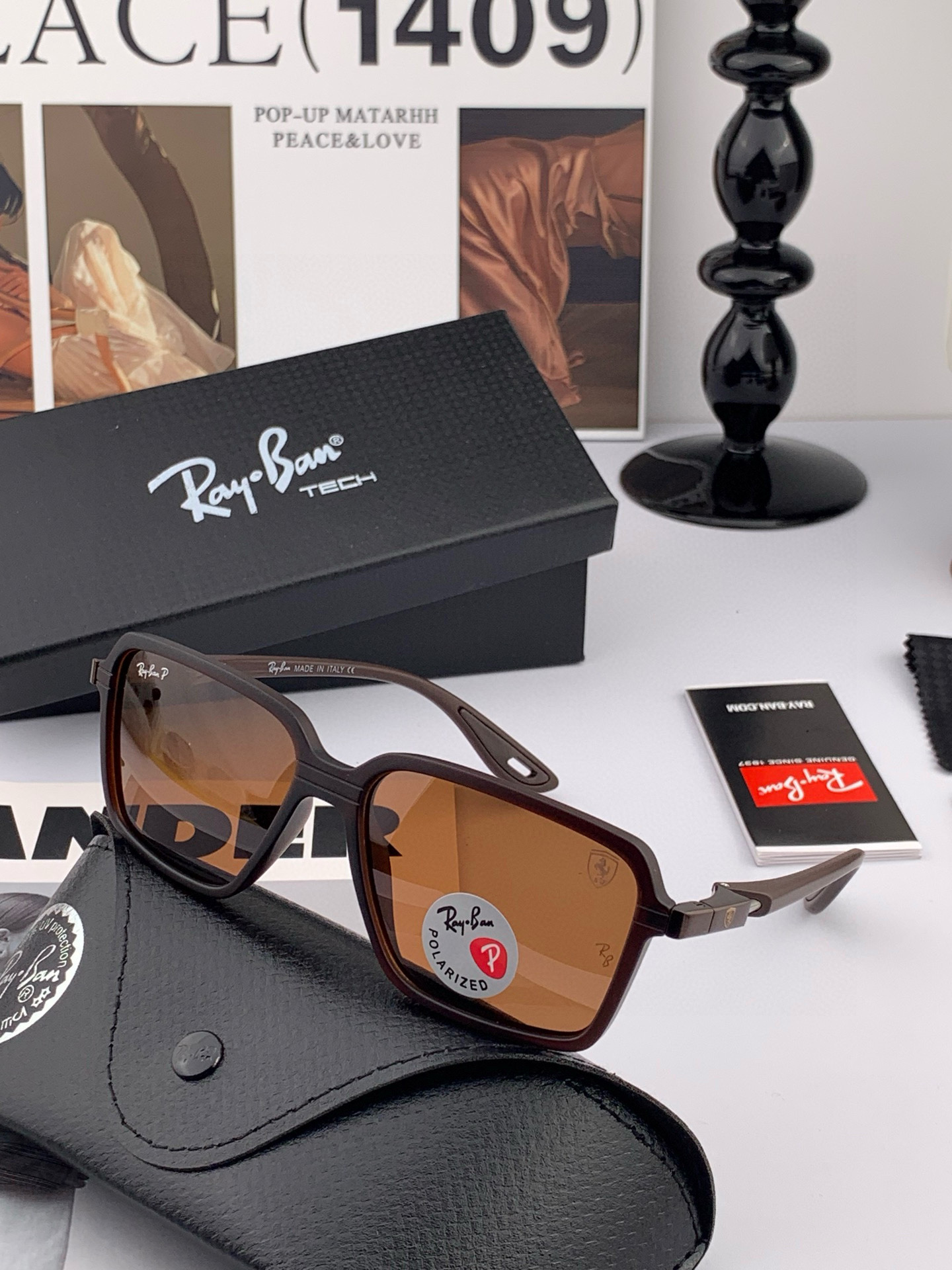 官方同步 品牌:雷朋经典男女士玻璃太阳镜 材质：美国宝丽来高清防爆钢化玻璃镜片 型号：RB3443