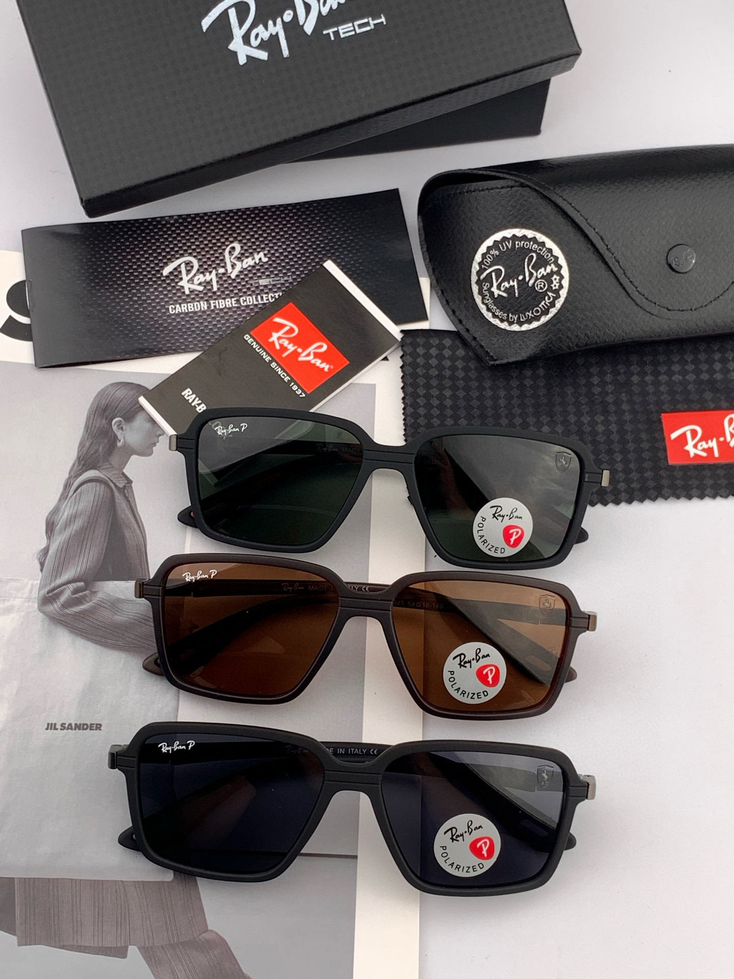 官方同步 品牌:雷朋经典男女士玻璃太阳镜 材质：美国宝丽来高清防爆钢化玻璃镜片 型号：RB3443