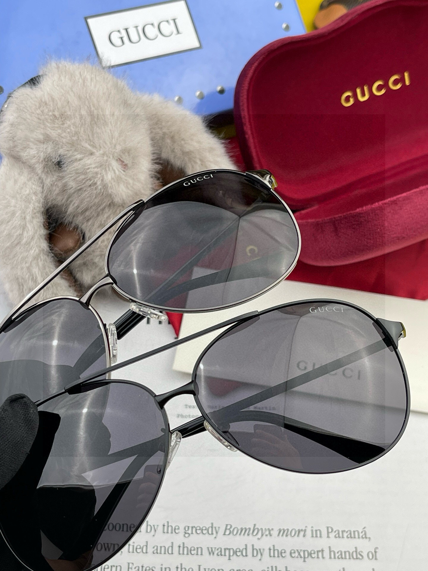 Gucci 。 高品质男女款墨镜 👍 进口宝丽来偏光镜片 。蛤蟆镜 开车钓鱼都可 。百搭显瘦墨镜韩版男士