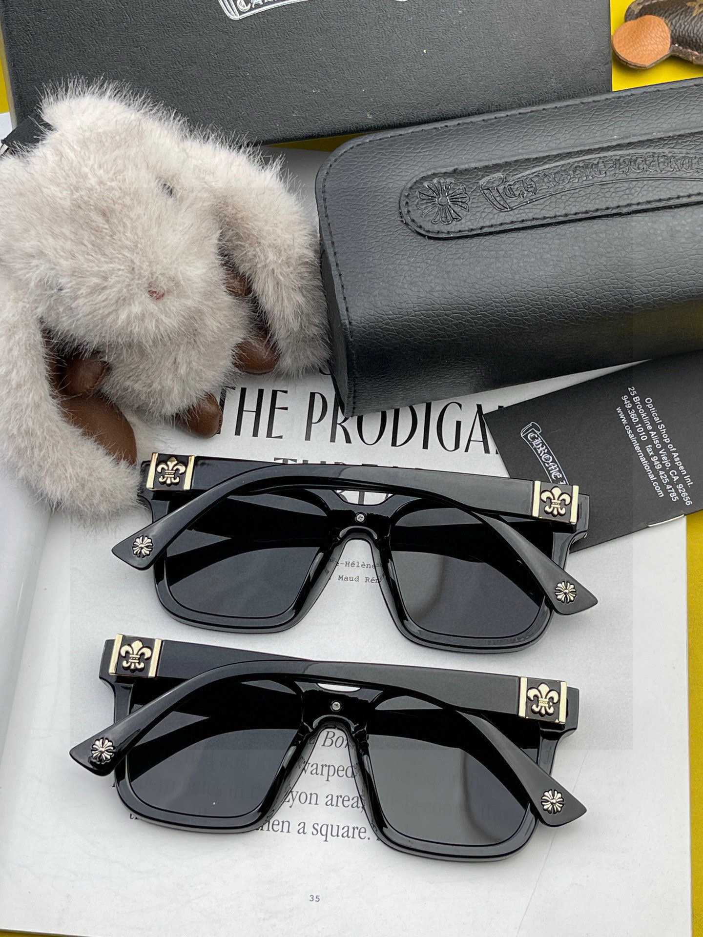 2025最新款，克罗心男女通用款偏光太阳镜（可搭配情侣款）全部颜色返单到货材质：TR，高清连体偏光镜片型