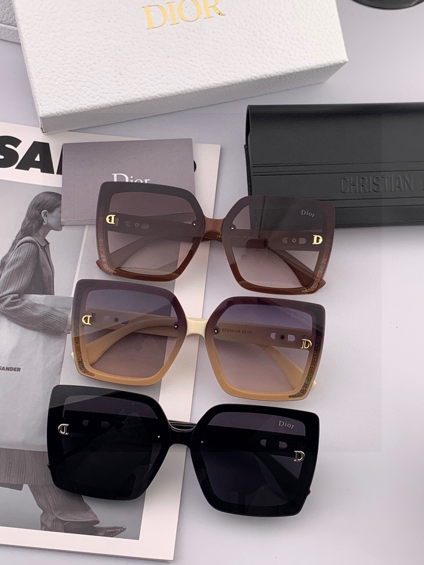 🔺 【DIOR-迪奥】2025开春新款 潮流爆款 时尚方框太阳镜 高品质 佩戴舒适 网红潮款墨镜 型号：